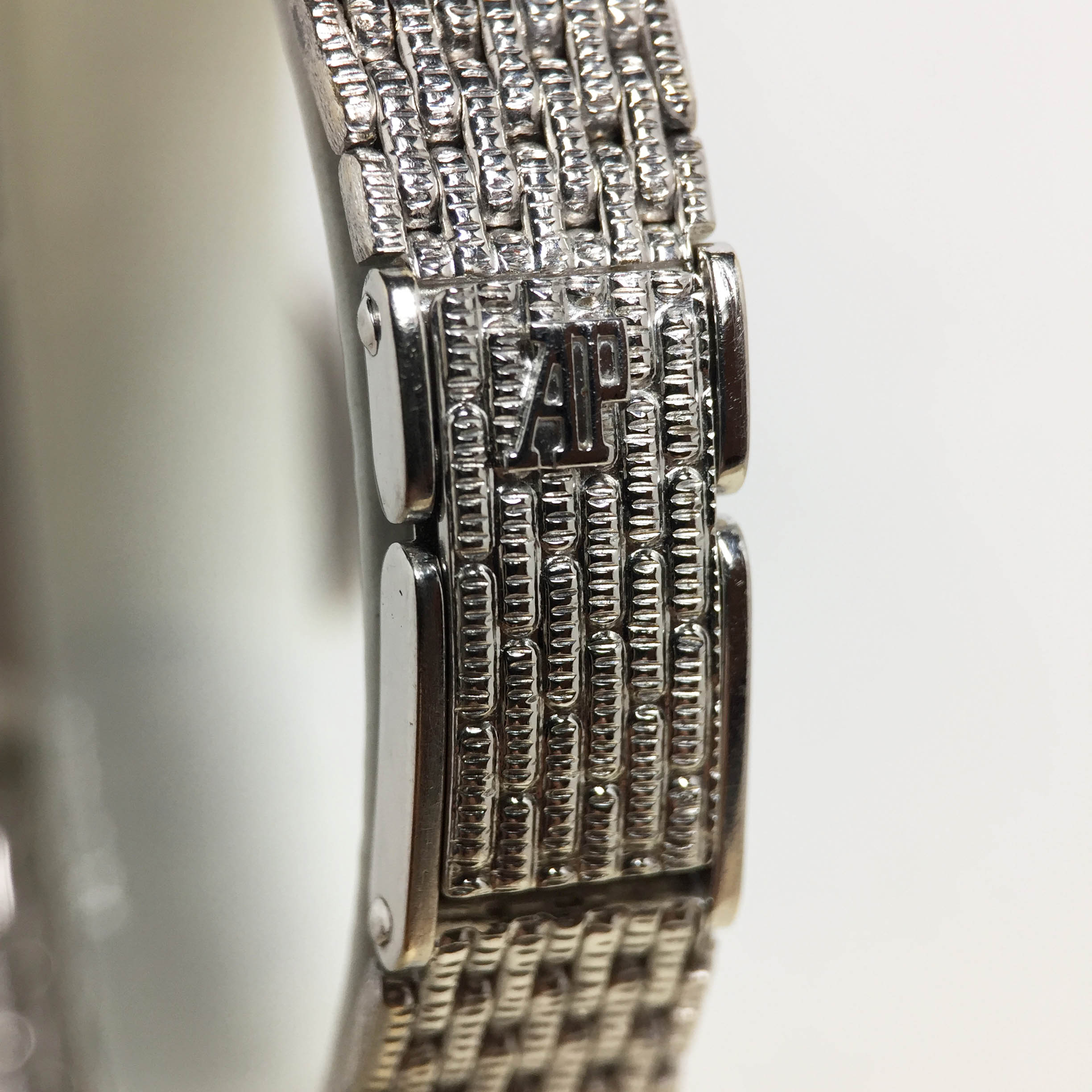 1989 Audemars Piguet Ladies 18K White Gold Watch with Diamonds Ref. 79195BC