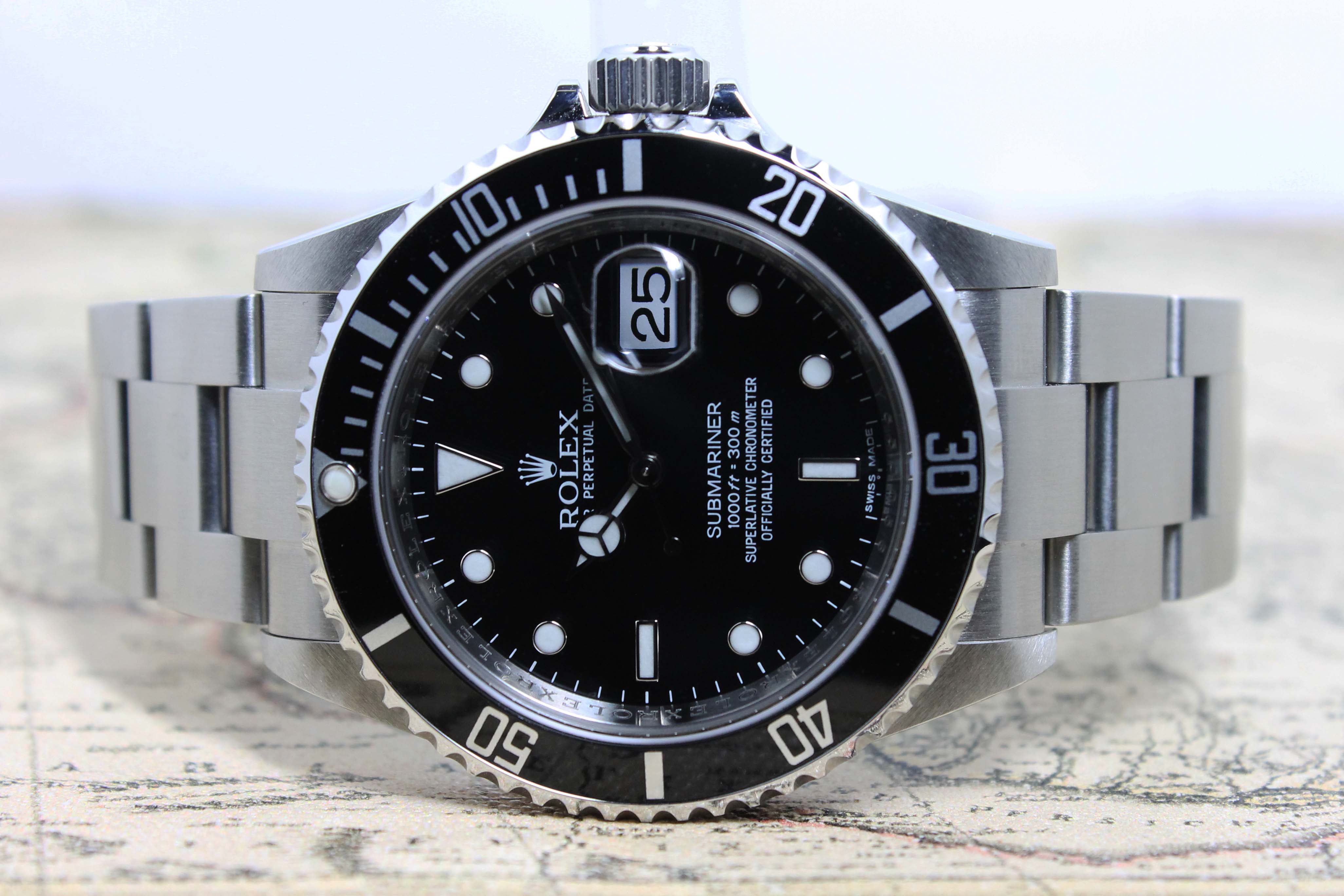 2010 Rolex Submariner NOS Ref. 16610 (Full Set)