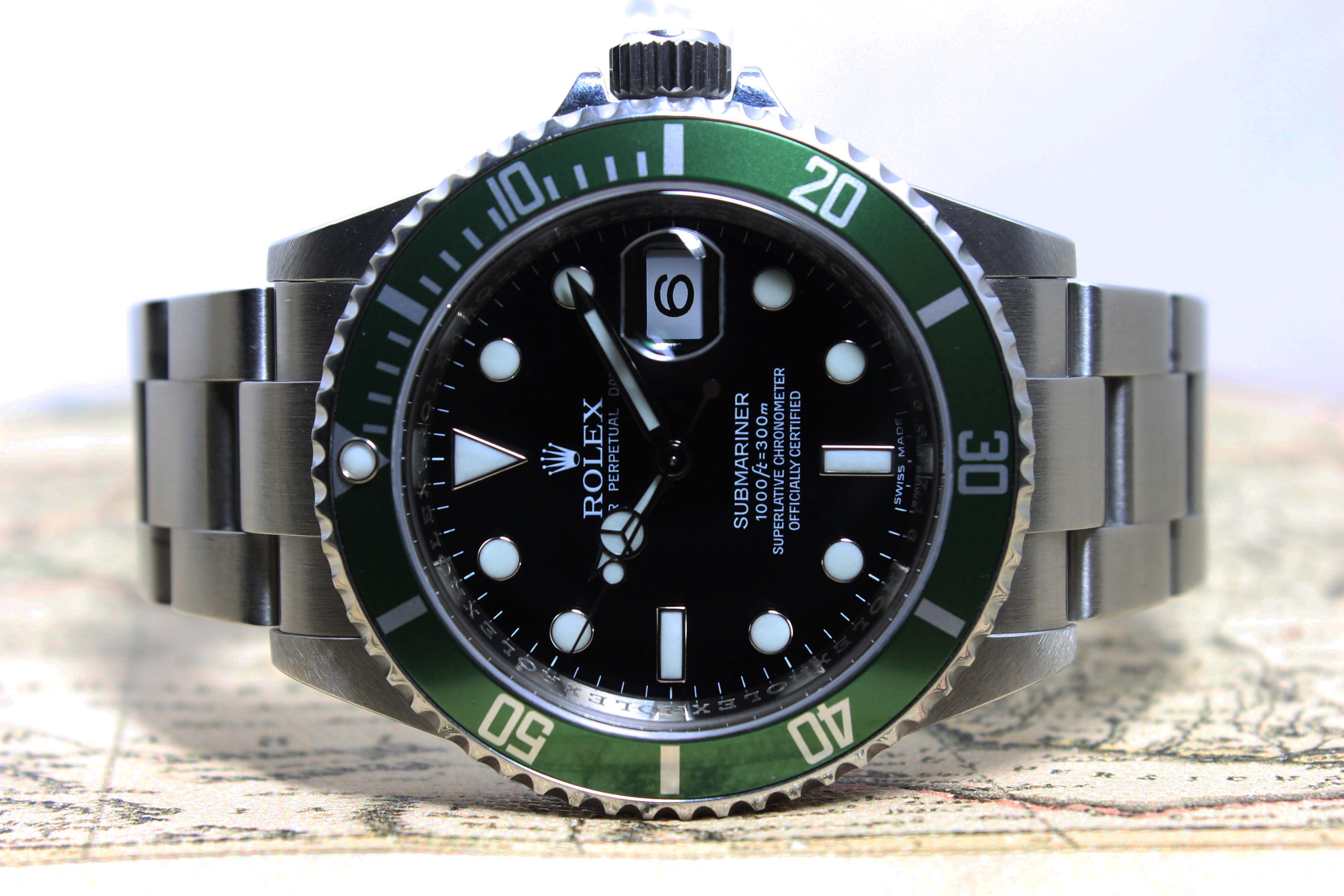 Rolex Submariner 50th Anniversary Ref. 16610LV Year 2007 (Full Set)