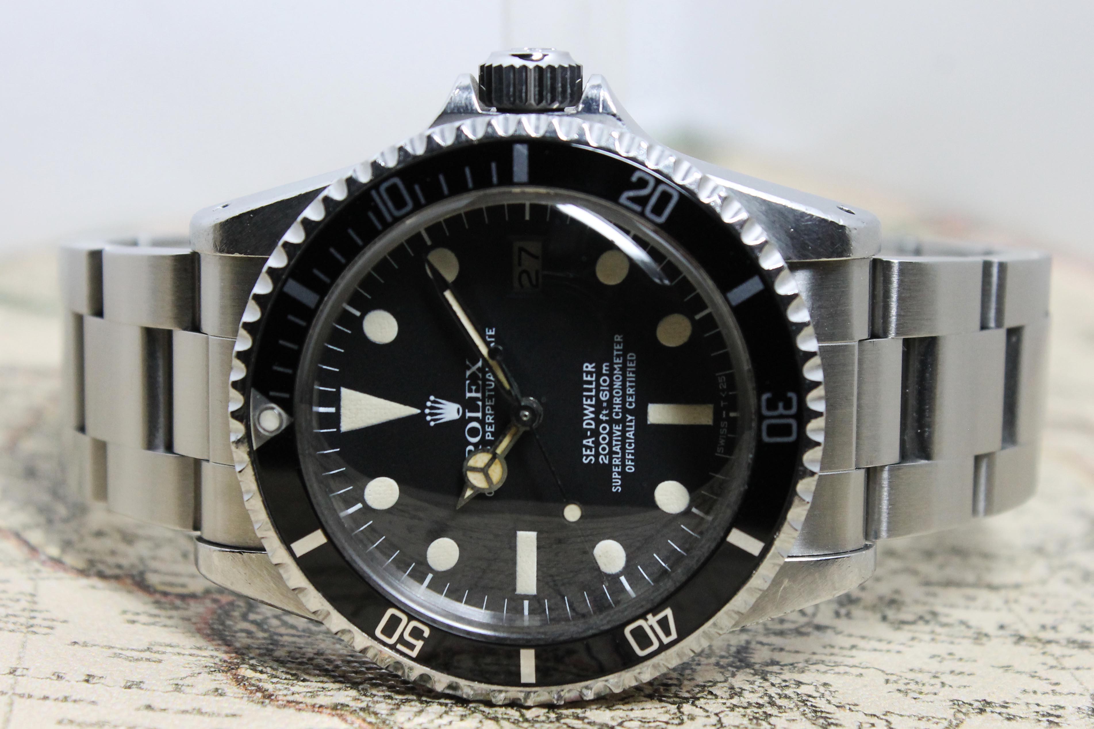 Rolex Sea Dweller Great White MK1 Ref. 1665 Year 1980 (with Box and Papers)