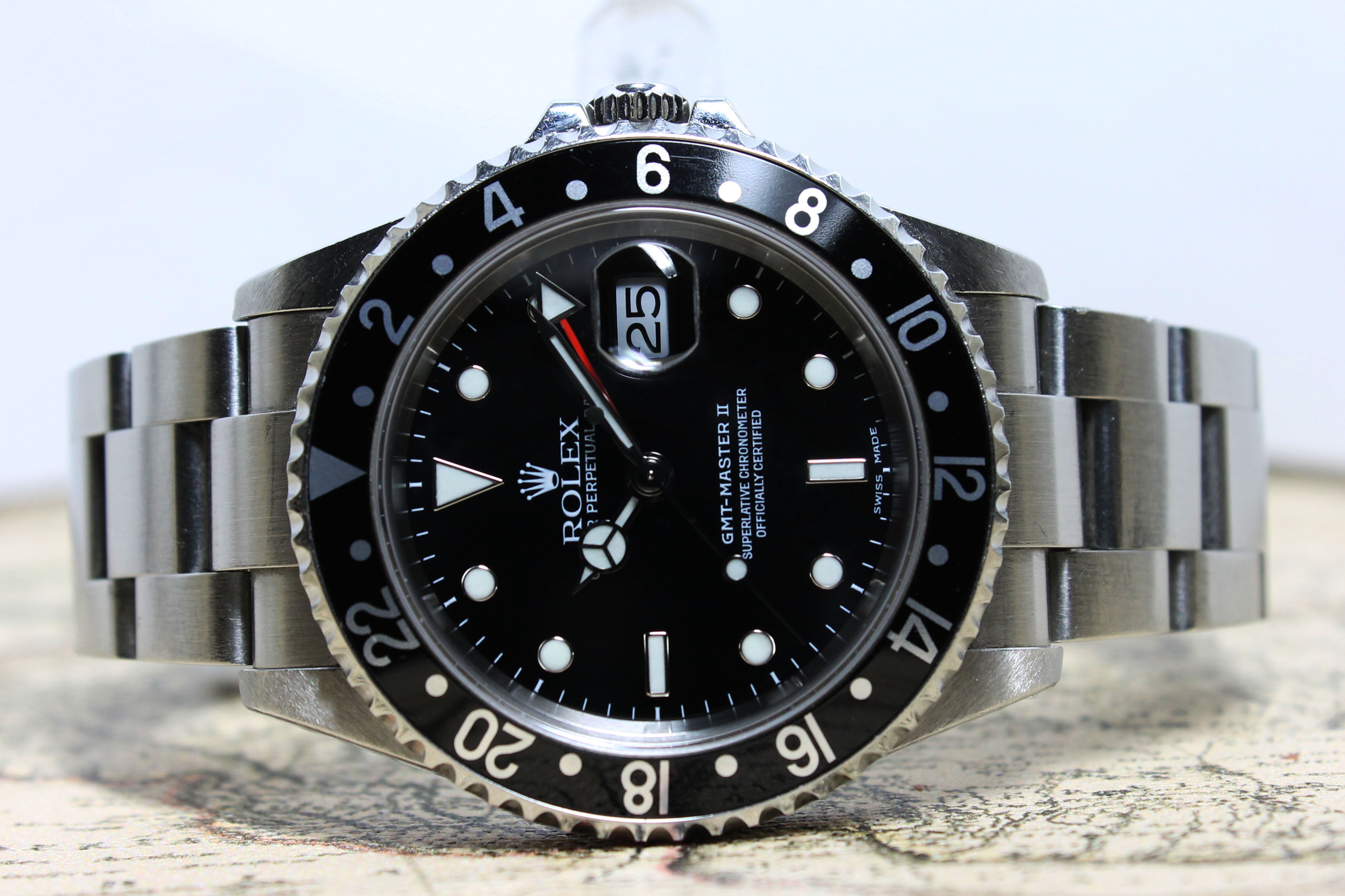 Rolex GMT Master II Ref. 16710 Year 2004 (Full Set)