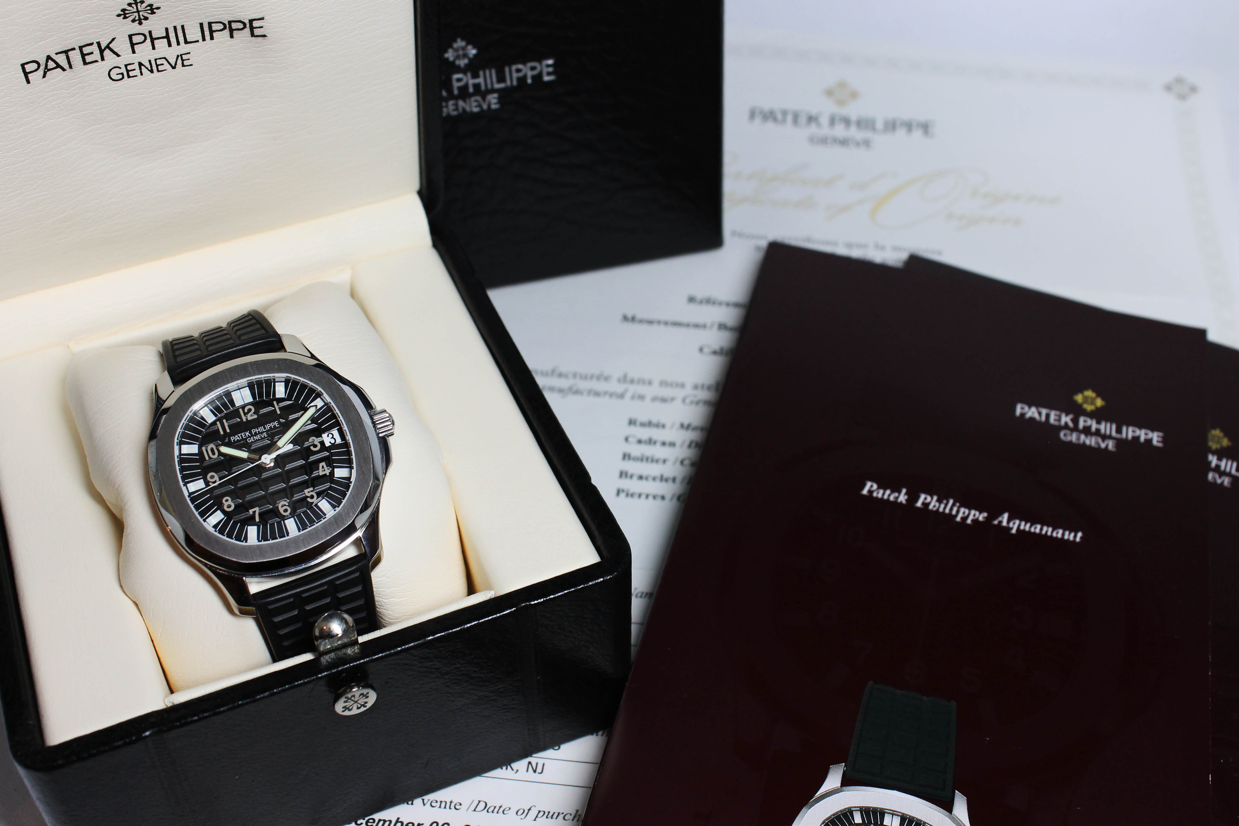 Patek Philippe Aquanaut Jumbo Ref. 5065 Year 2004 (Full Set)