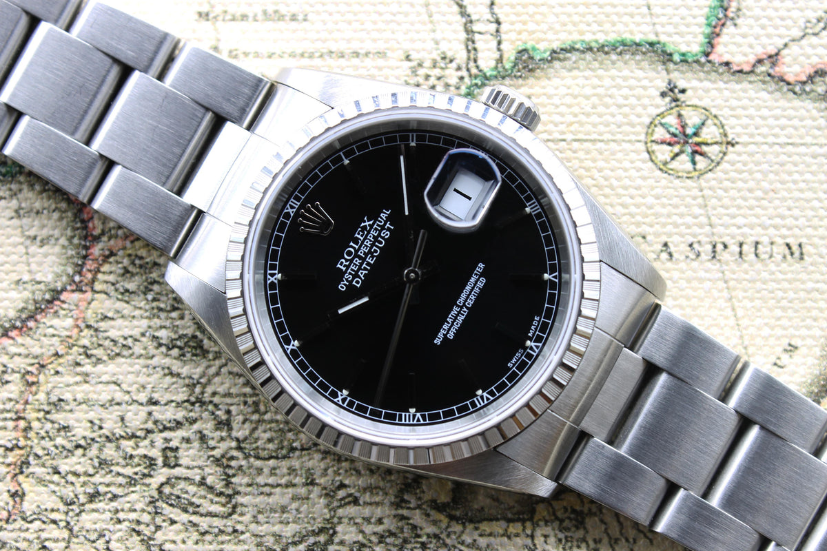 Rolex Datejust Ref. 16220 Year 2004 (Full Set)