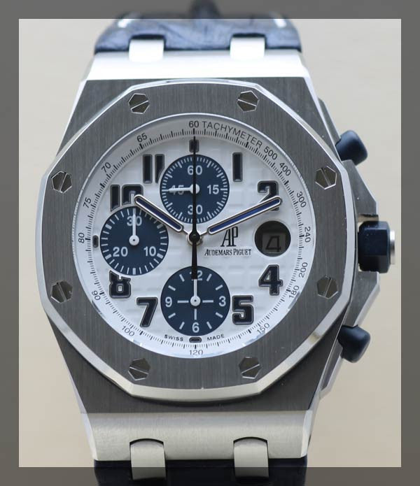 Audemars Piguet Offshore Navy (3.1.238) - Momentum Dubai