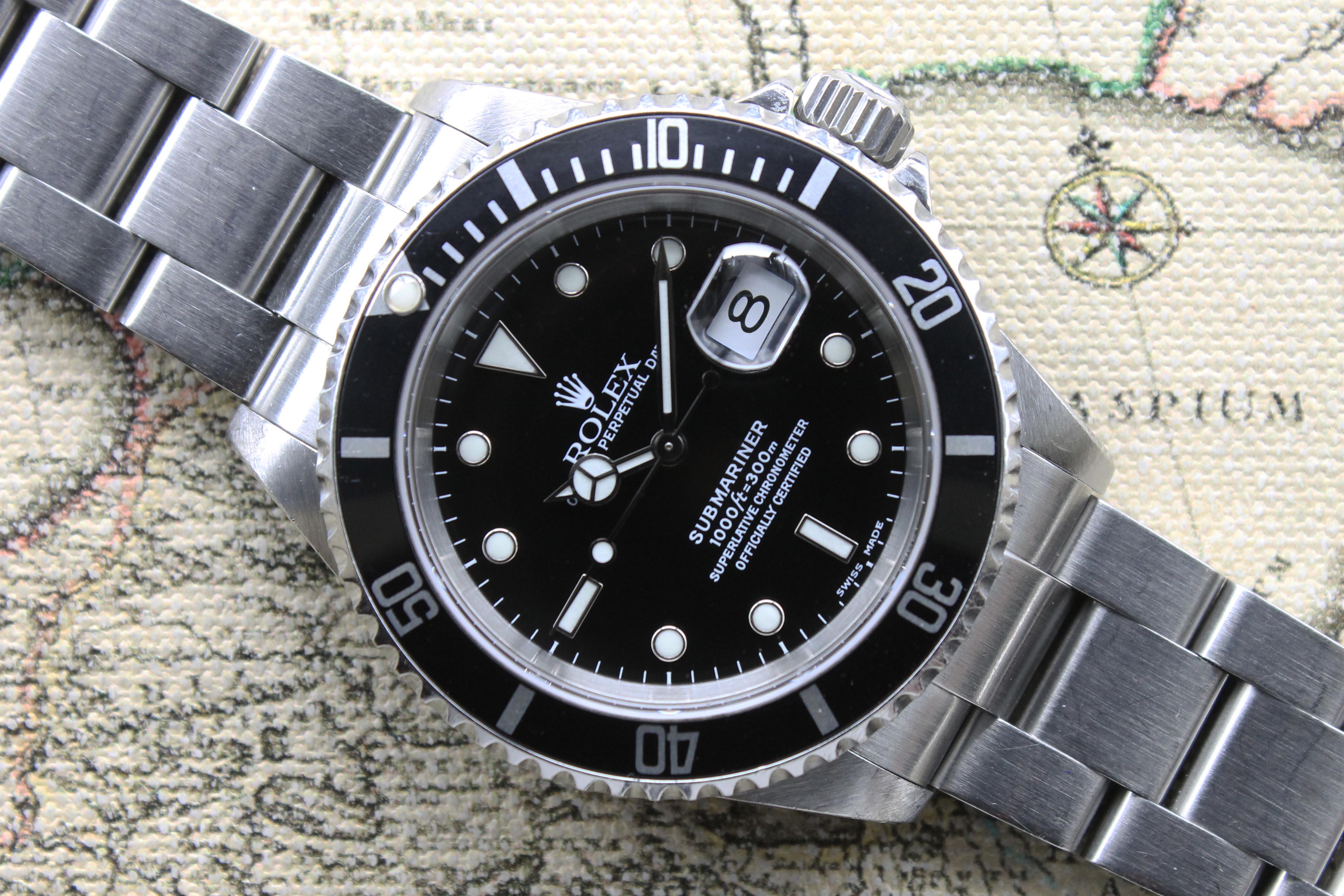 2001 Rolex Submariner Ref. 16610 (with Box & Papers)