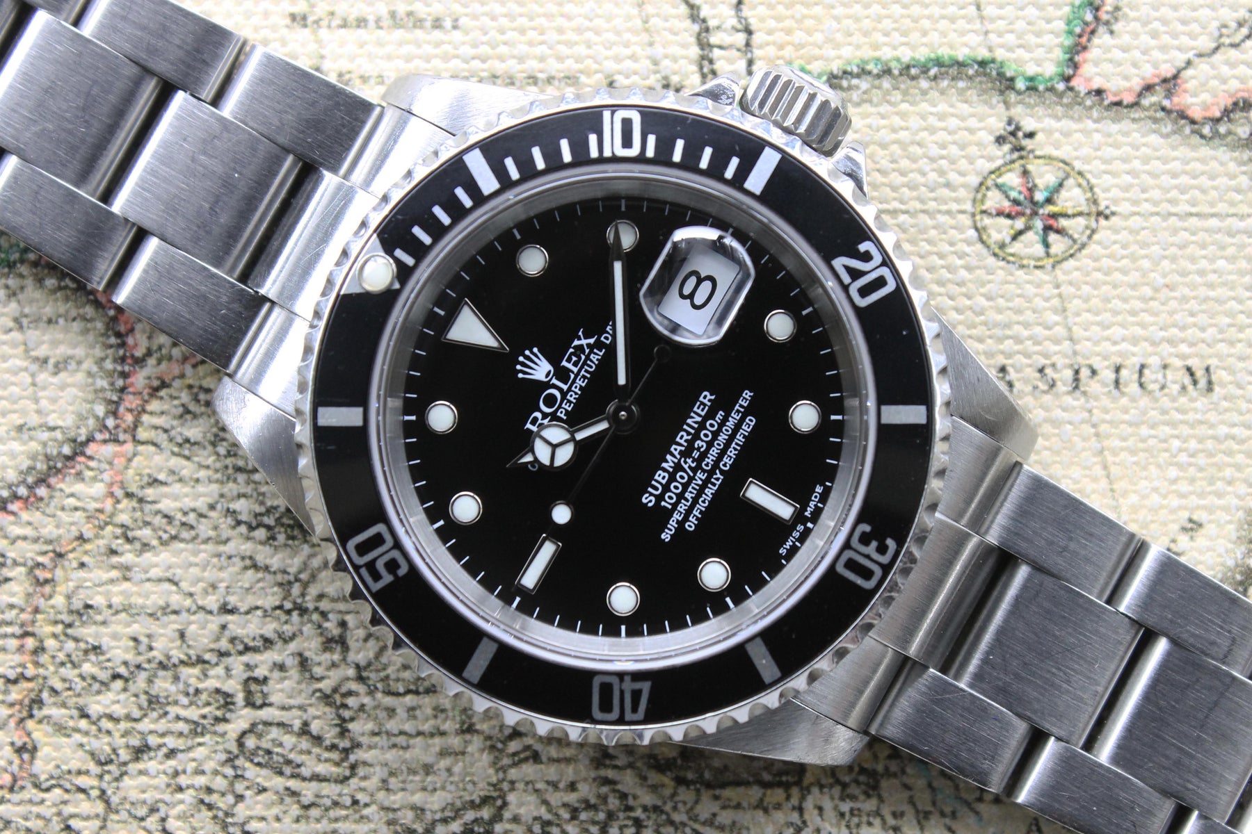 2001 Rolex Submariner Ref. 16610 (with Box & Papers)