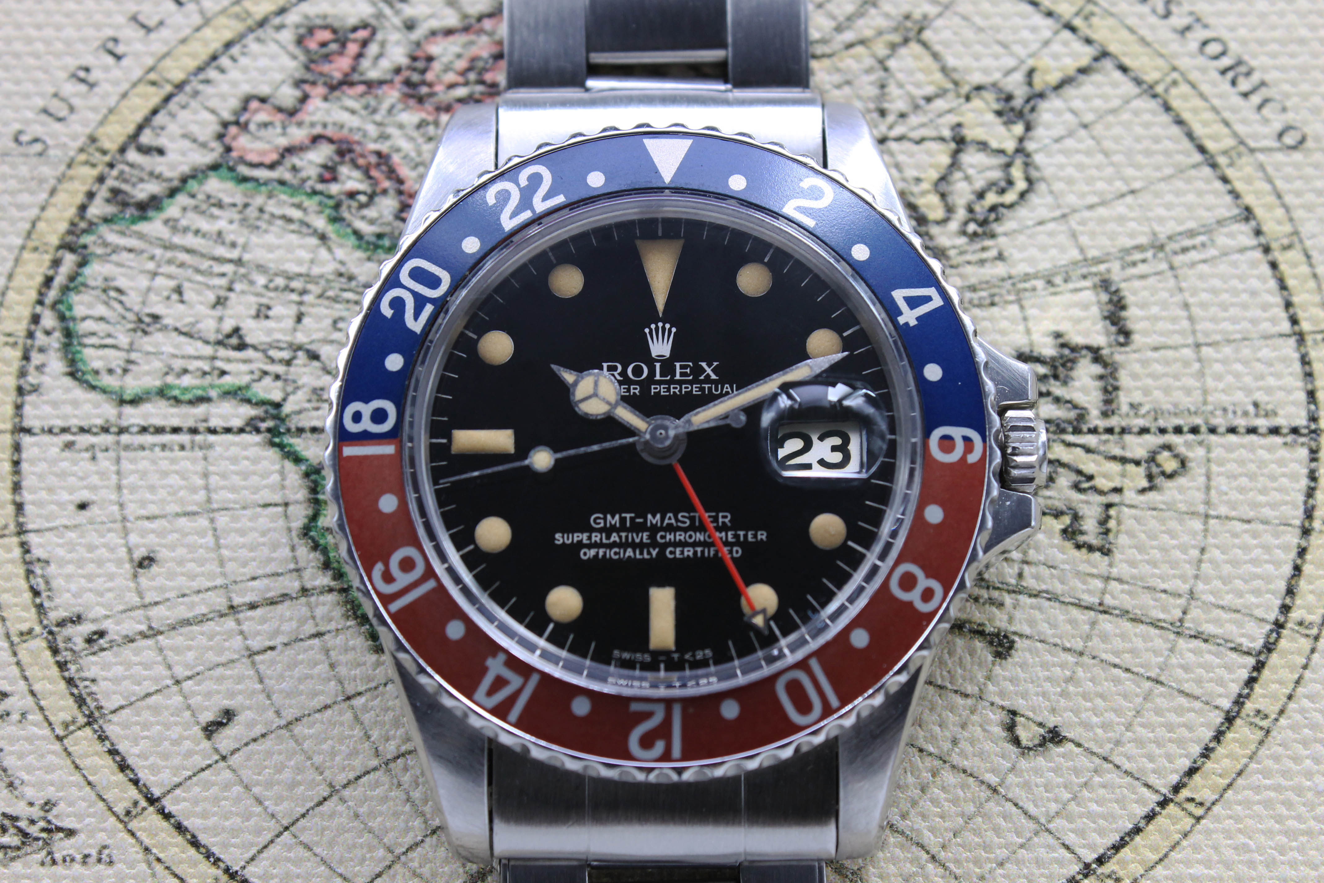 Rolex GMT Master Gilt Ref. 1675 Year 1966 (Full Set)