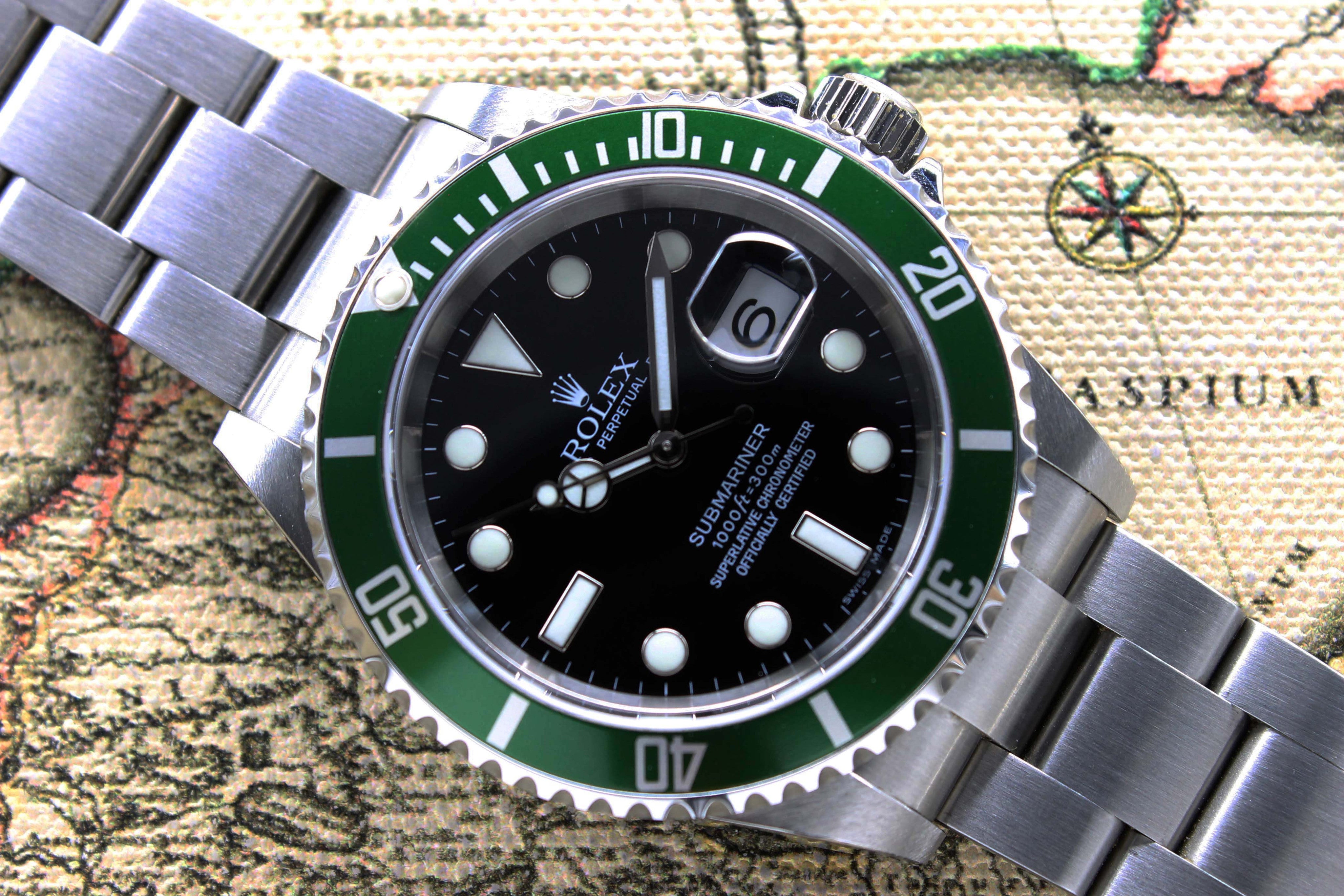 Rolex Submariner Anniversary NOS Ref. 16610LV Year 2006 (Full Set)