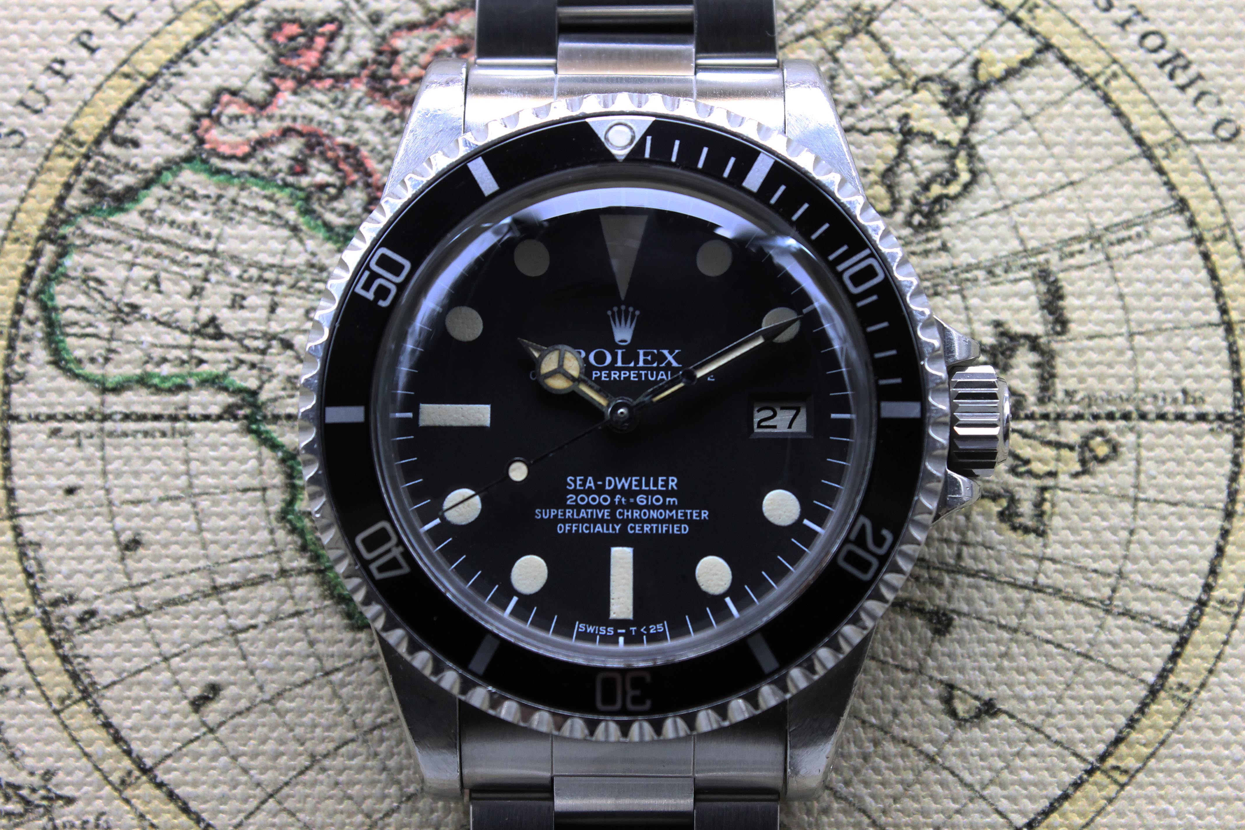 Rolex Sea Dweller Great White MK1 Ref. 1665 Year 1980 (with Box and Papers)