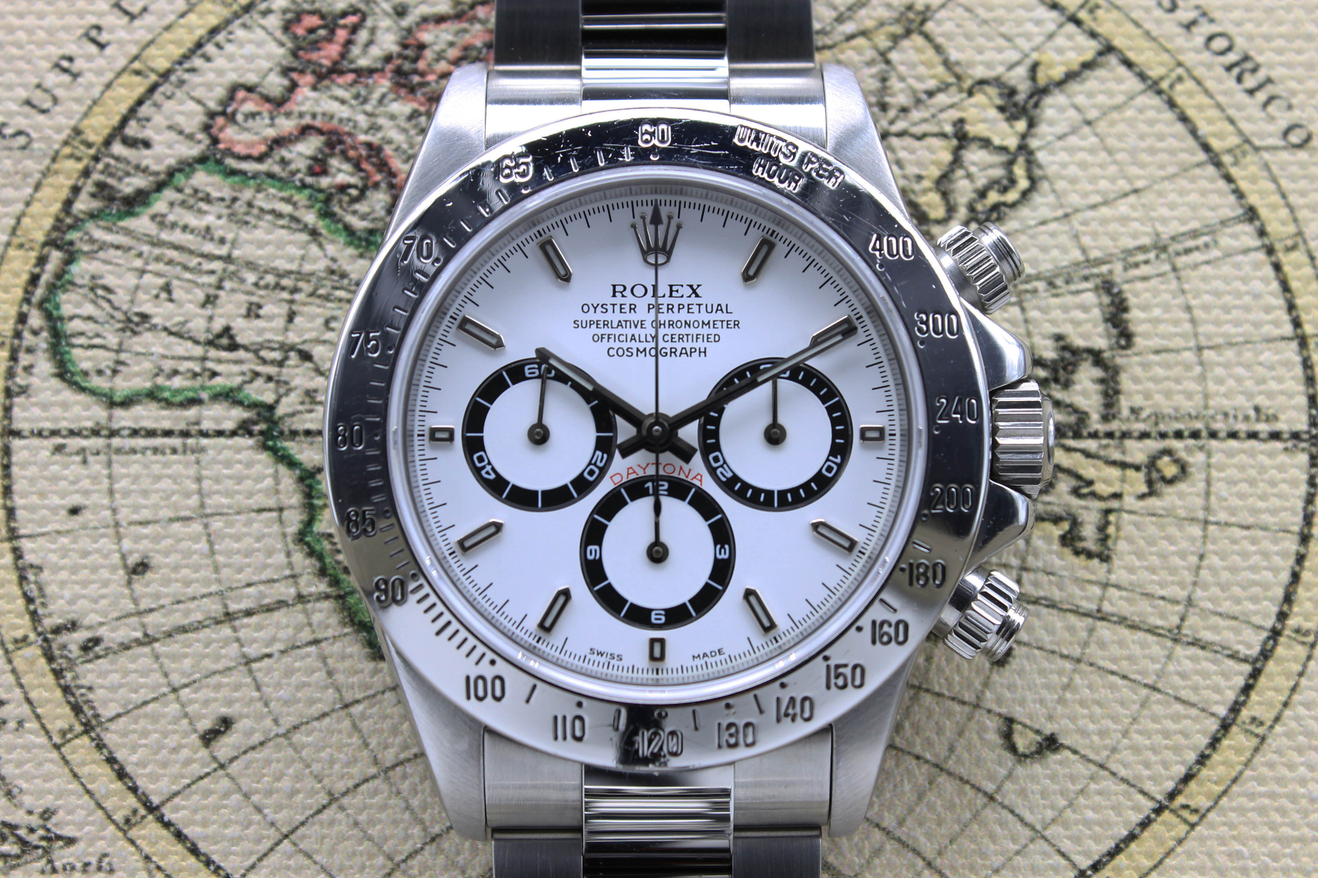 Rolex Daytona Ref. 16520 Year 1993 (Full Set)