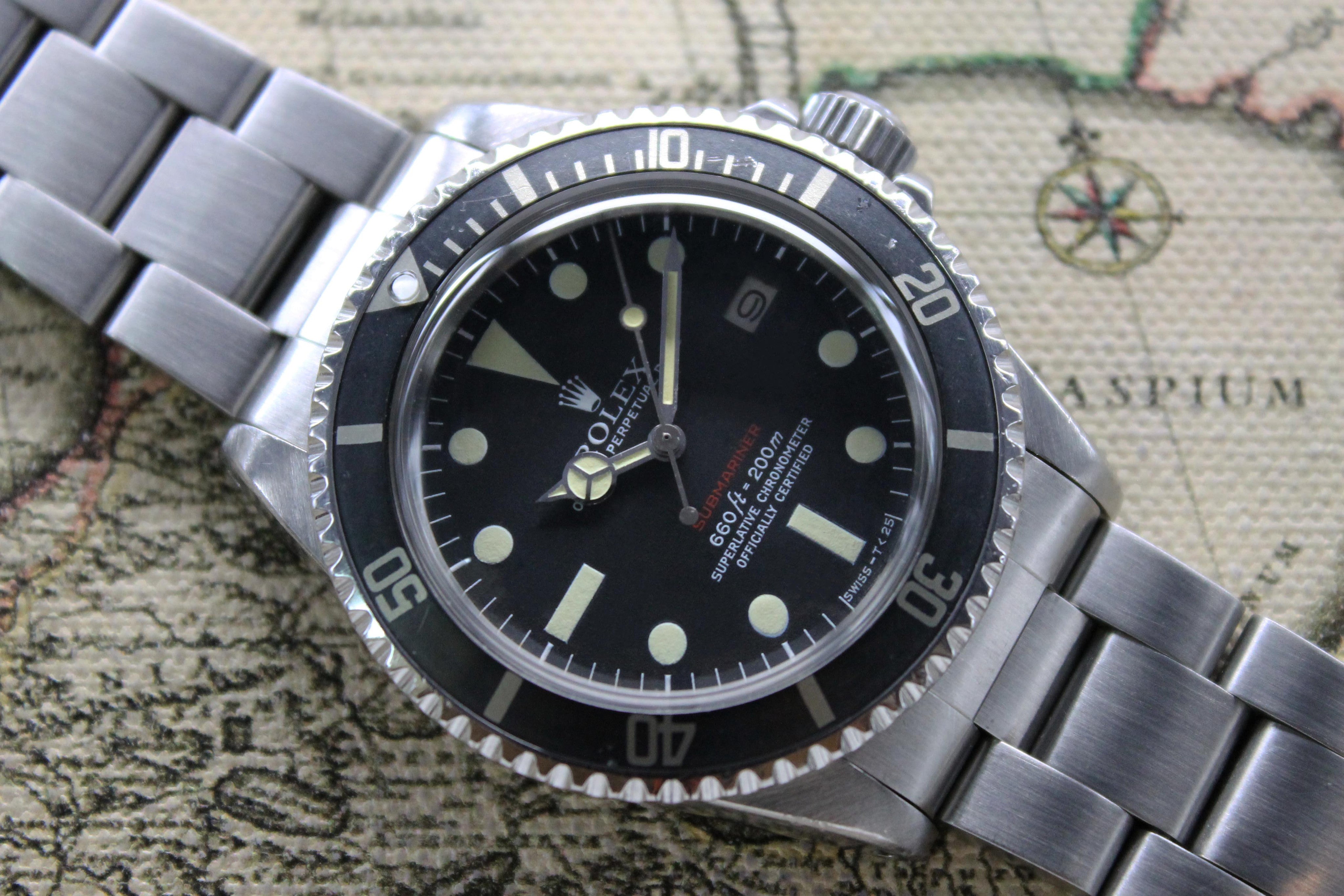 Rolex Red Submariner Ref. 1680 Year 1974 (Full Set)