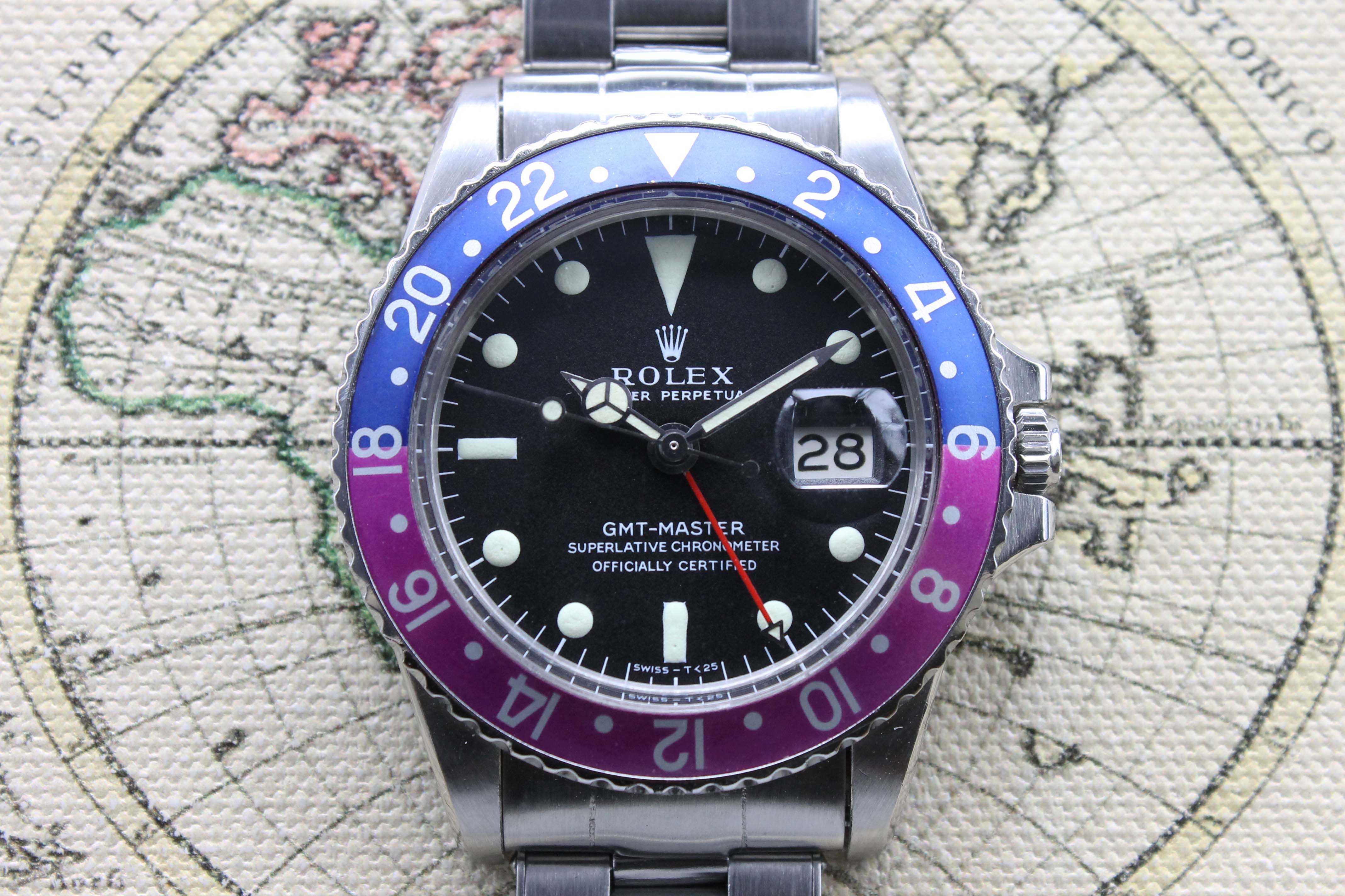 1966 Rolex GMT Master MK 0.5 Fuchsia 'Small GMT Hand' Ref. 1675