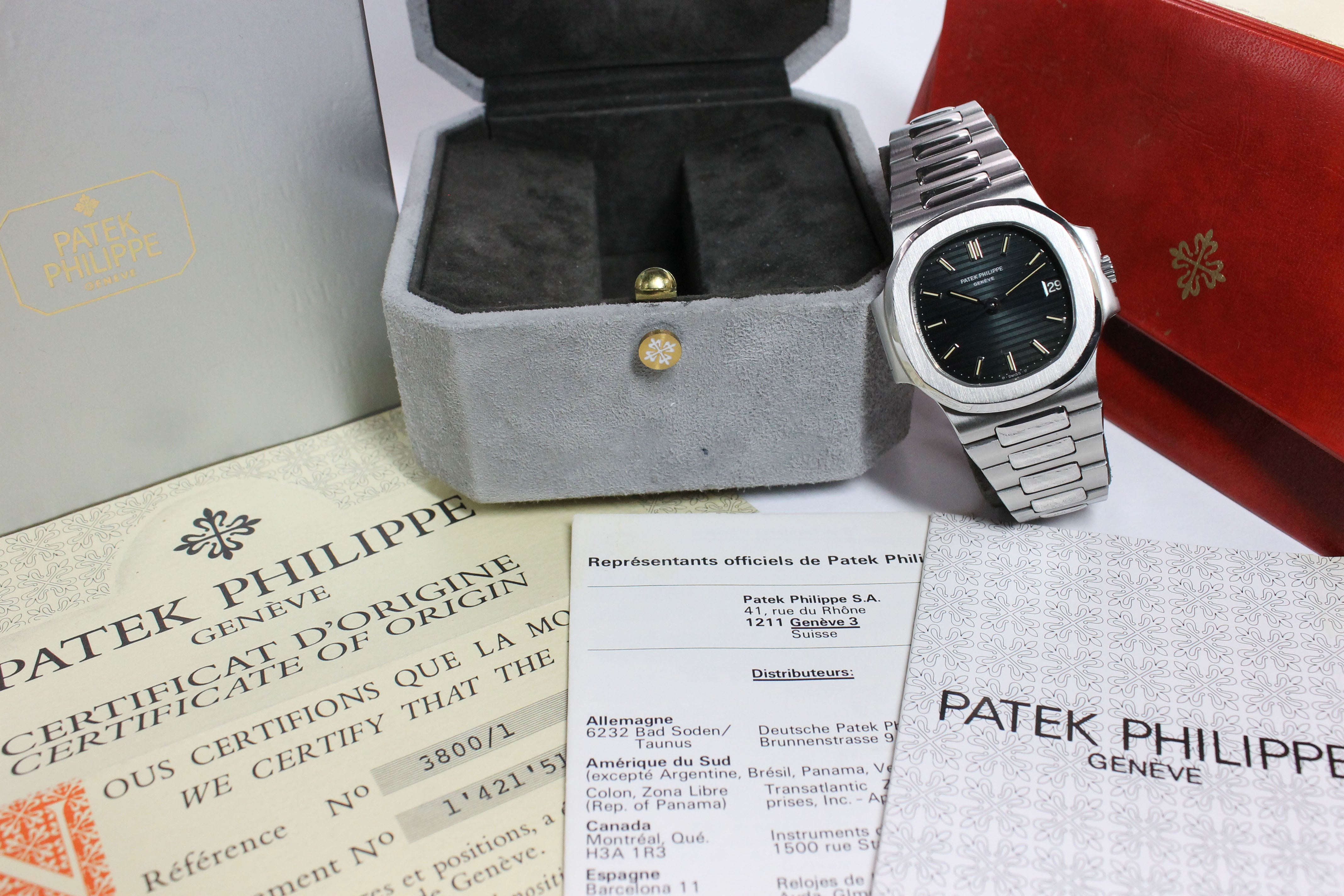 1983 Patek Philippe Nautilus Ref. 3800 (Full Set)