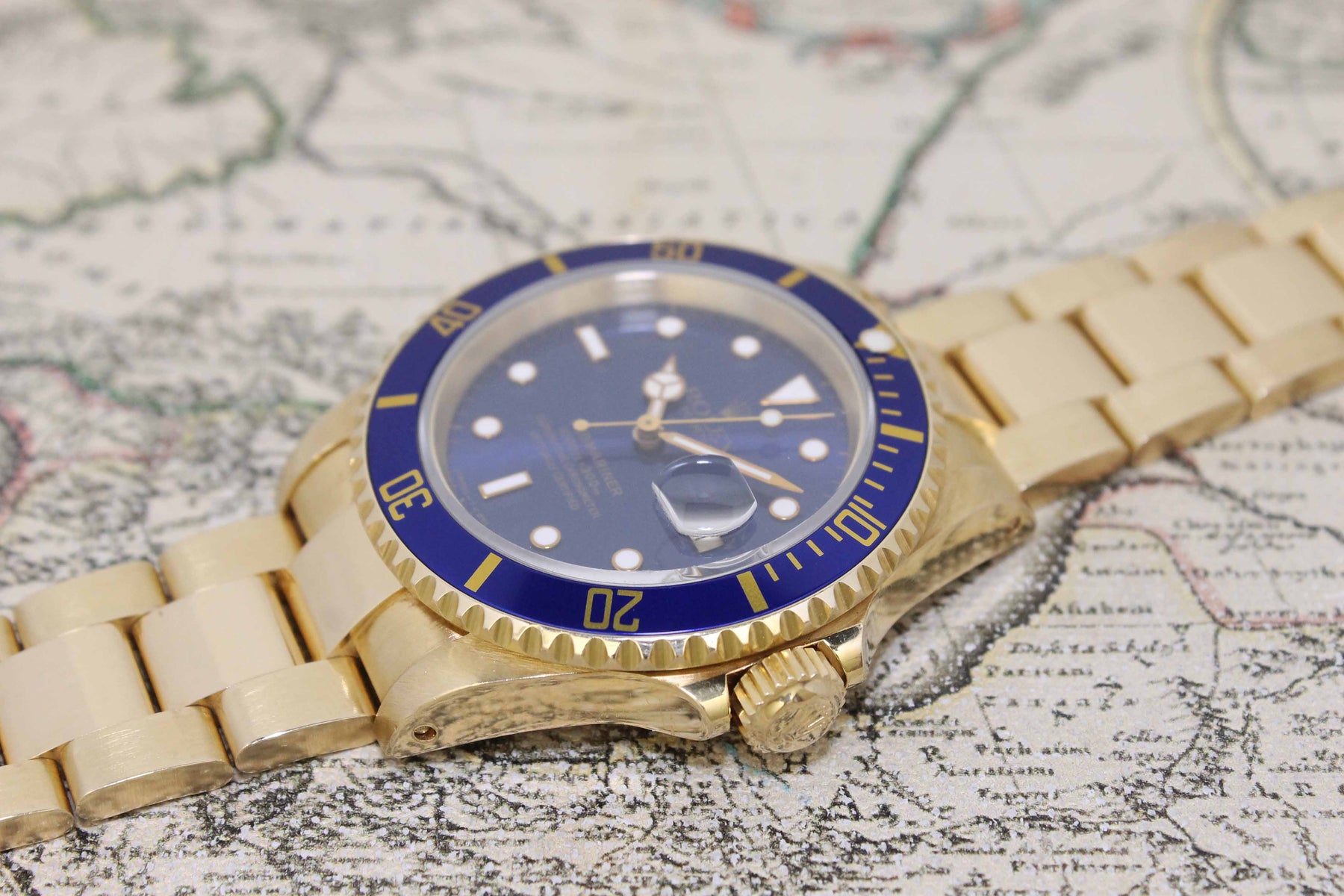 1991 Rolex Submariner 18K Unpolished Blue Tritium Dial Ref. 16618