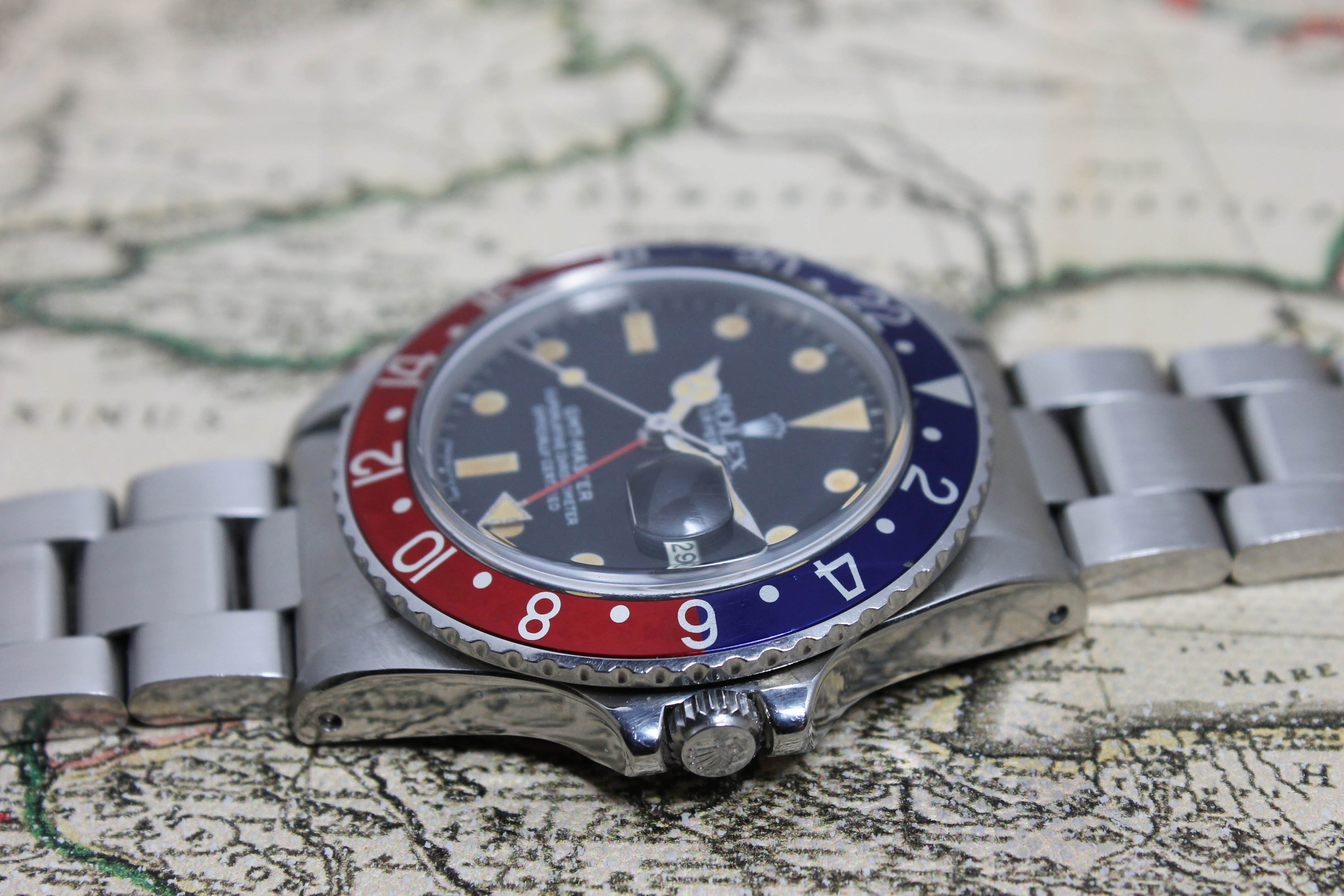 Rolex GMT Master Ref. 16750 Year 1983 (Full Set)