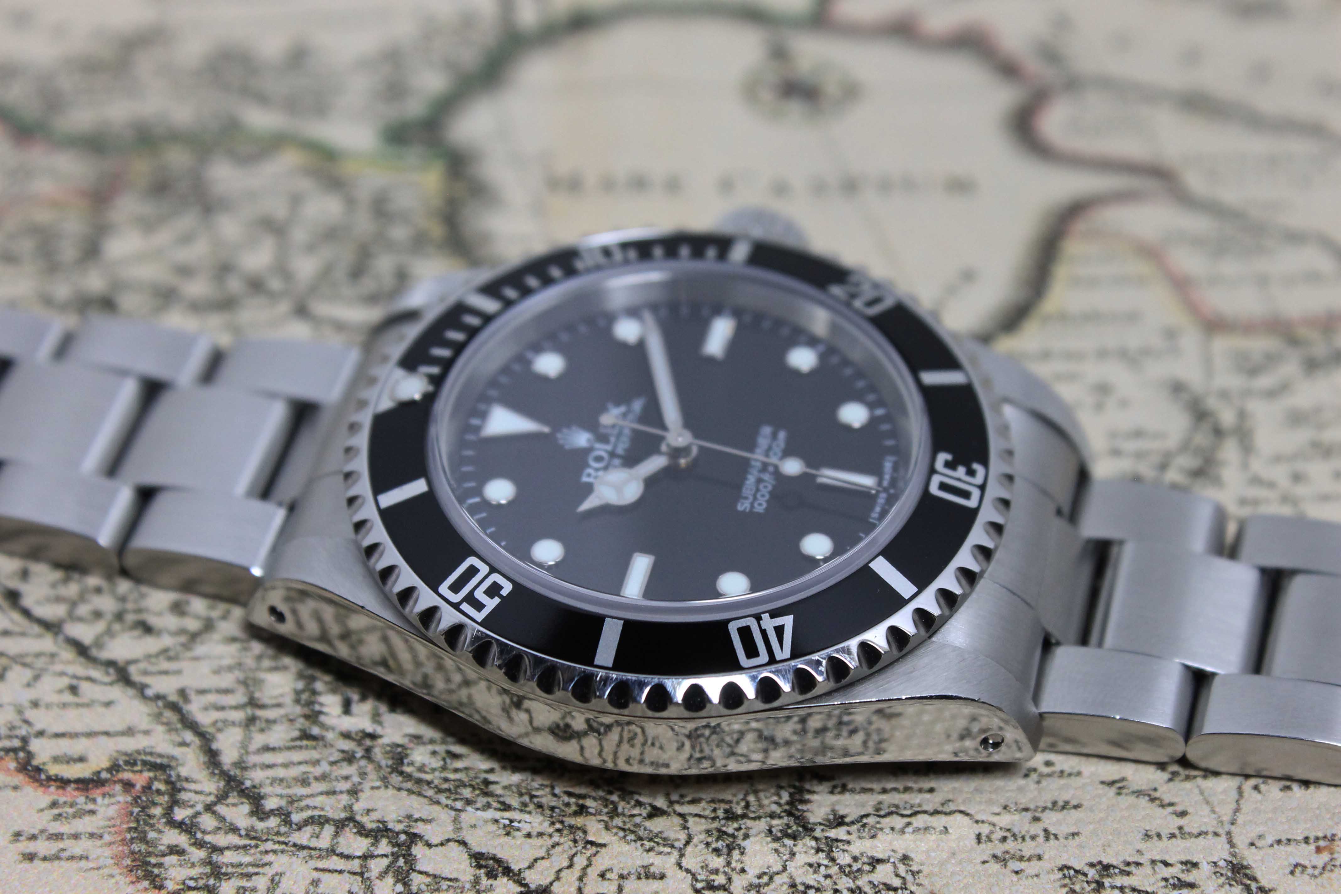 Rolex Submariner No Date Ref. 14060M Year 2006 (Full Set)