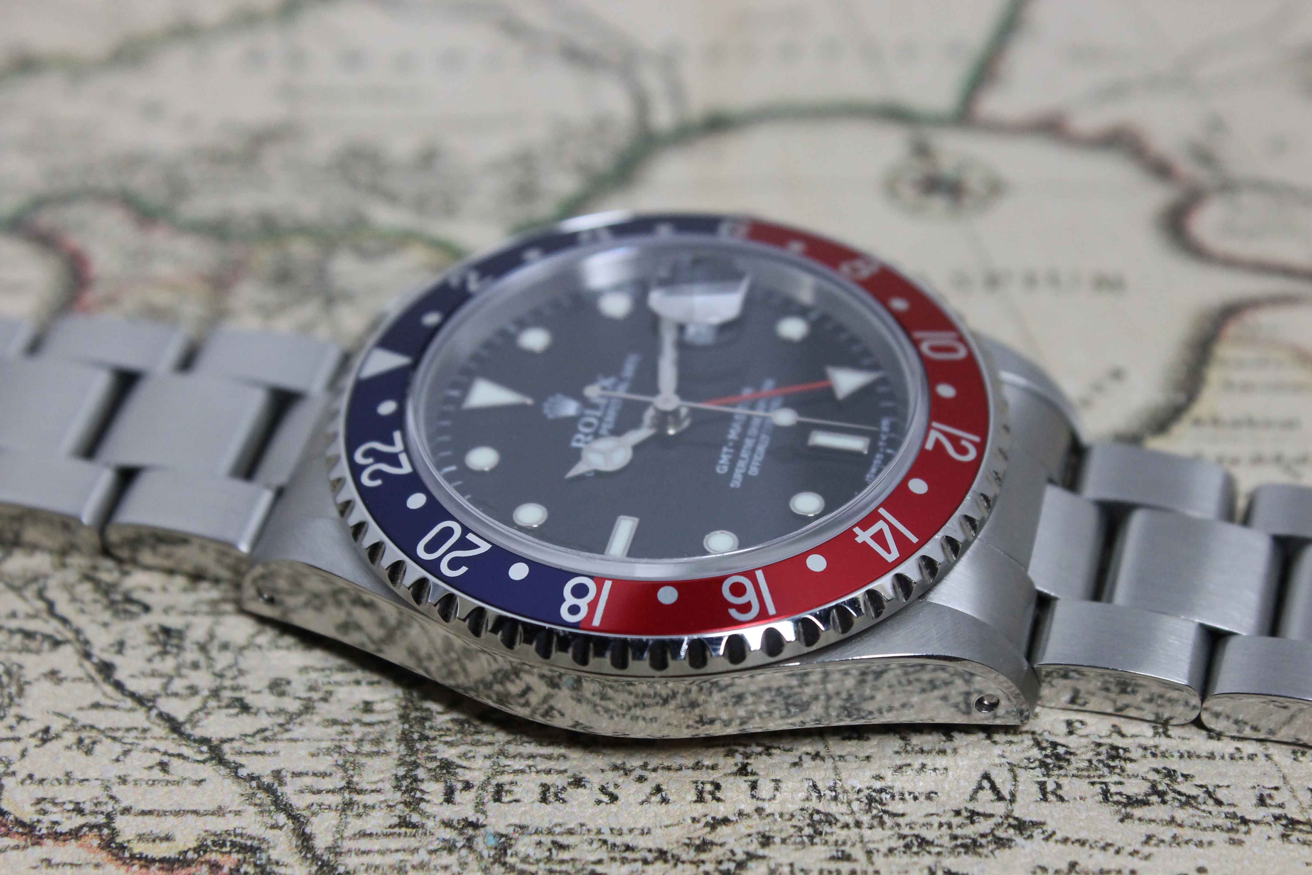 Rolex GMT Master Ref. 16700 Year 1997 (with RSC Card)