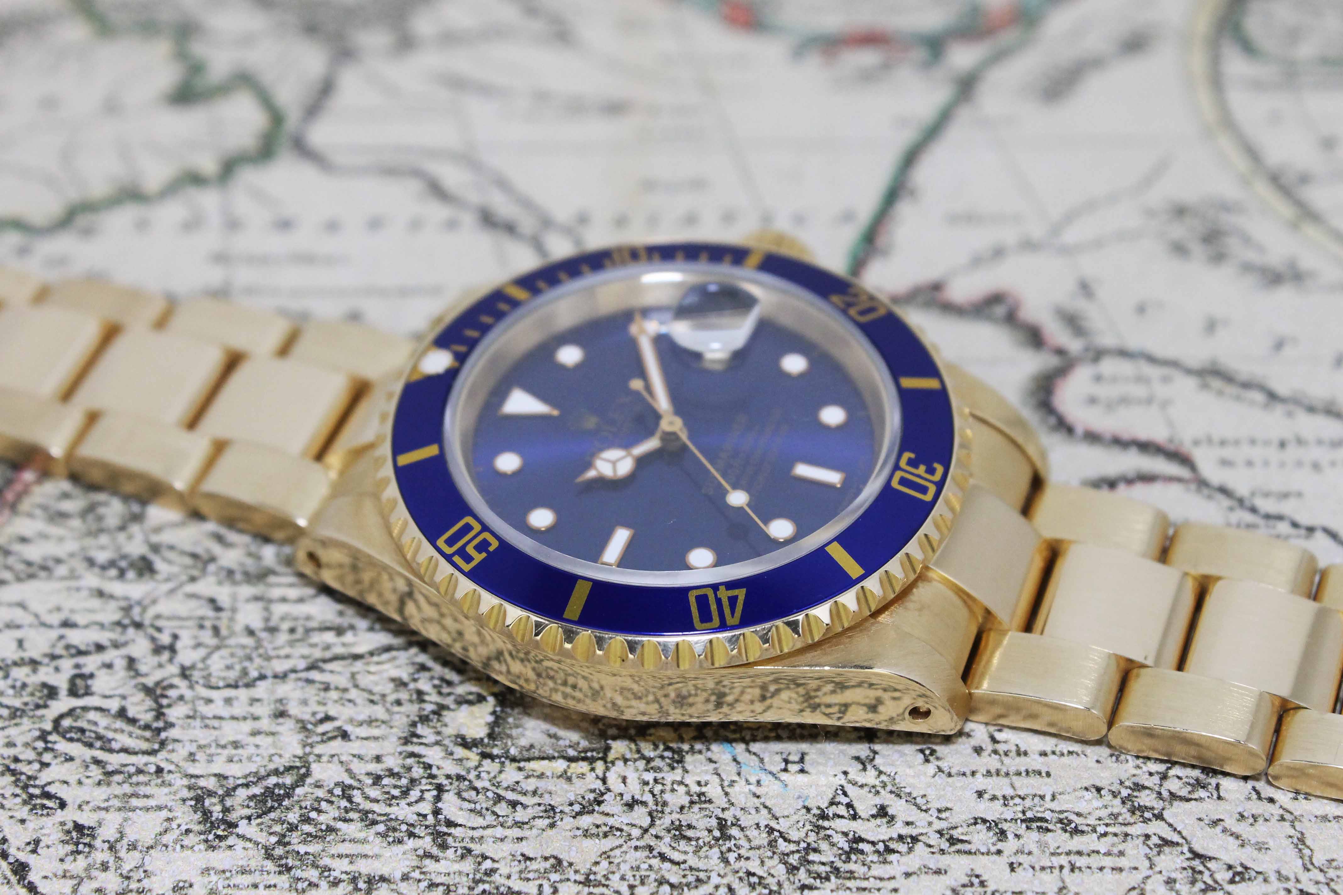 1991 Rolex Submariner 18K Unpolished Blue Tritium Dial Ref. 16618