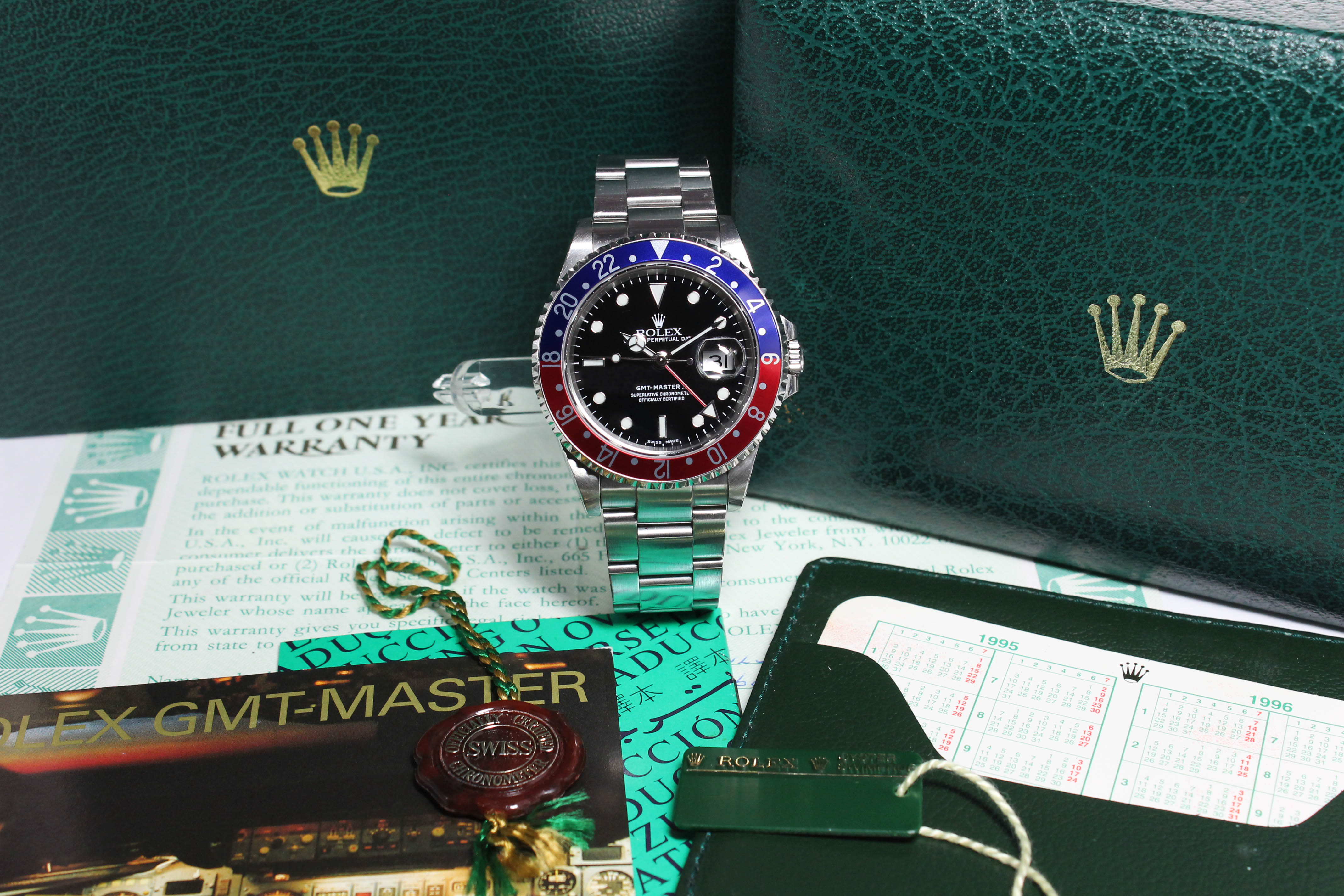 Rolex GMT Master II Pepsi Ref. 16710 Year 1999 (Full Set)