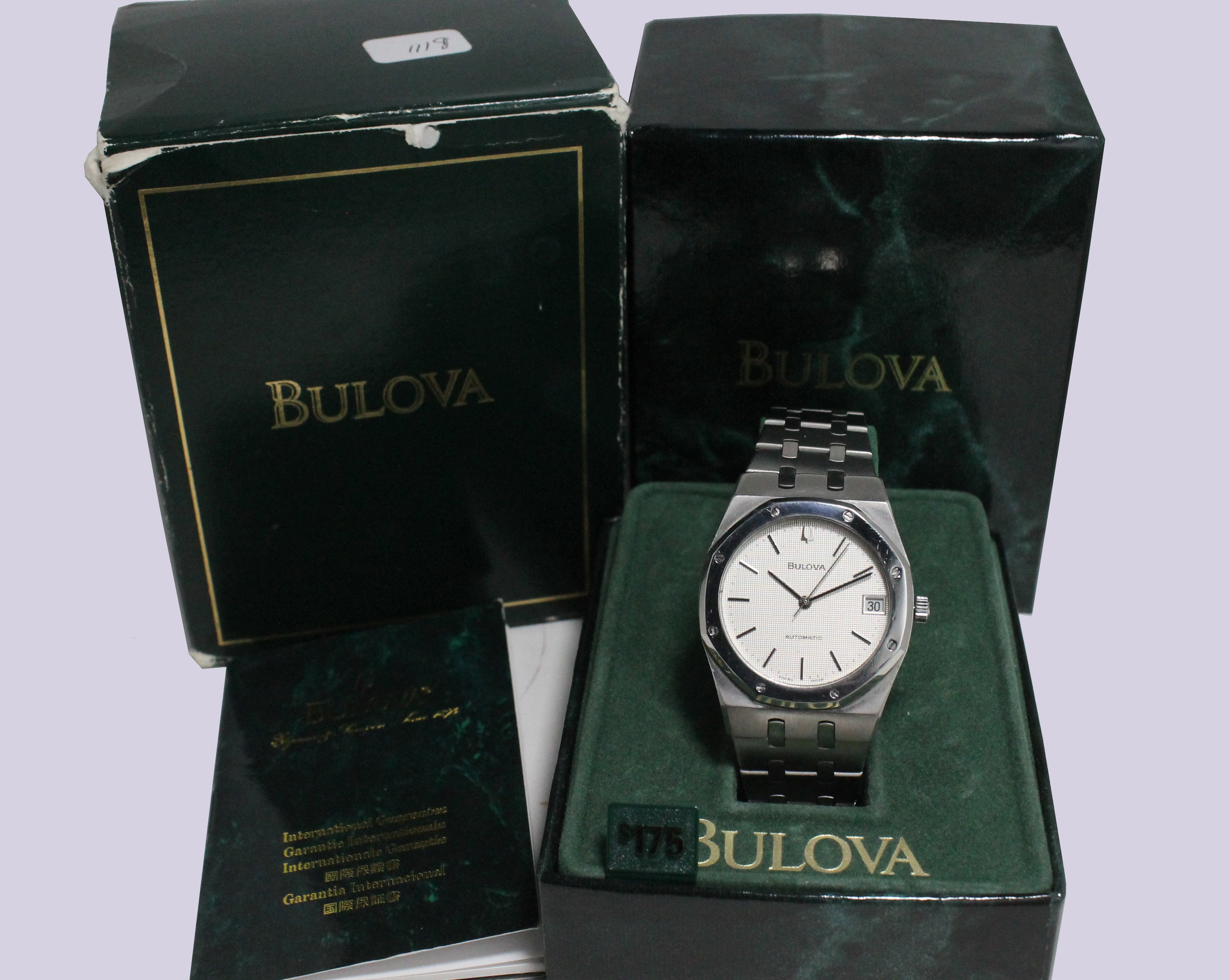 1970's Bulova Royal Oak Automatic Ref. 4420101 (Full Set)