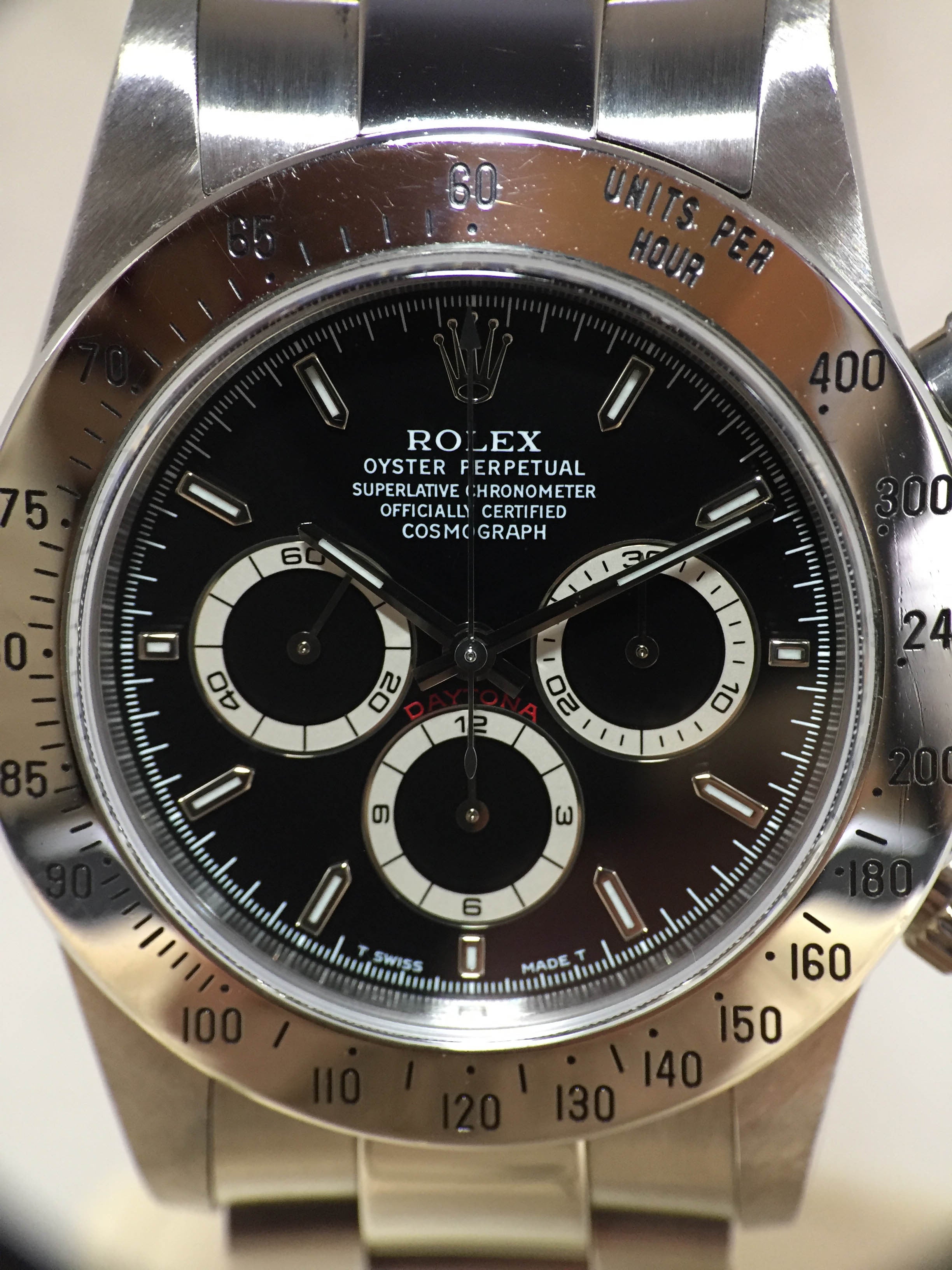 Rolex Daytona Near NOS Ref. 16520 Year 1998 (with Box & RSC Papers)