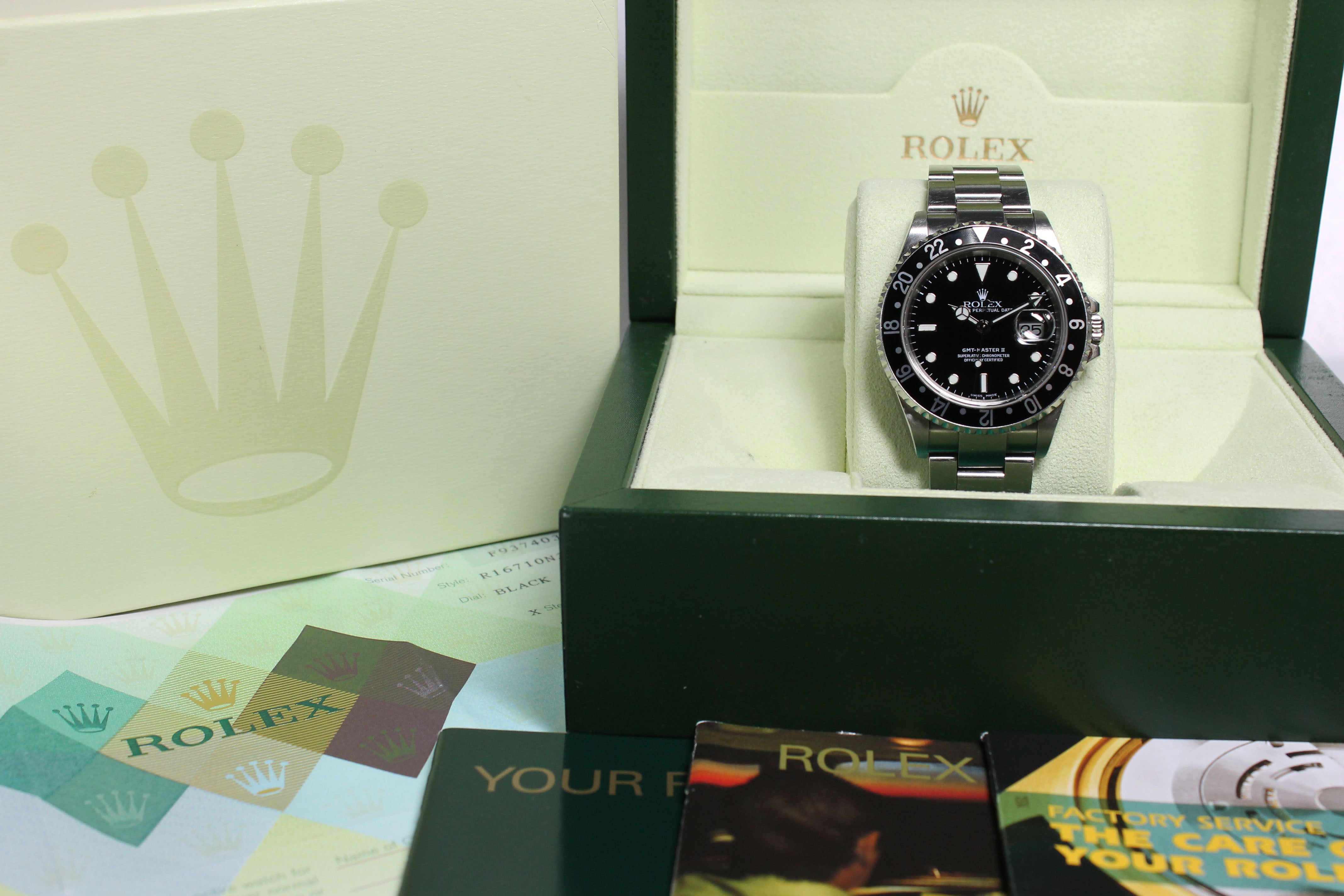 Rolex GMT Master II Ref. 16710 Year 2004 (Full Set)