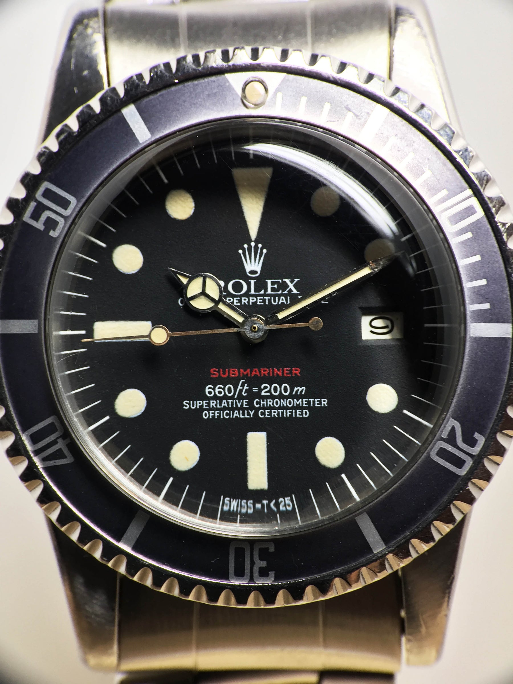 Rolex Red Submariner Ref. 1680 Year 1972 (with Box & Papers)