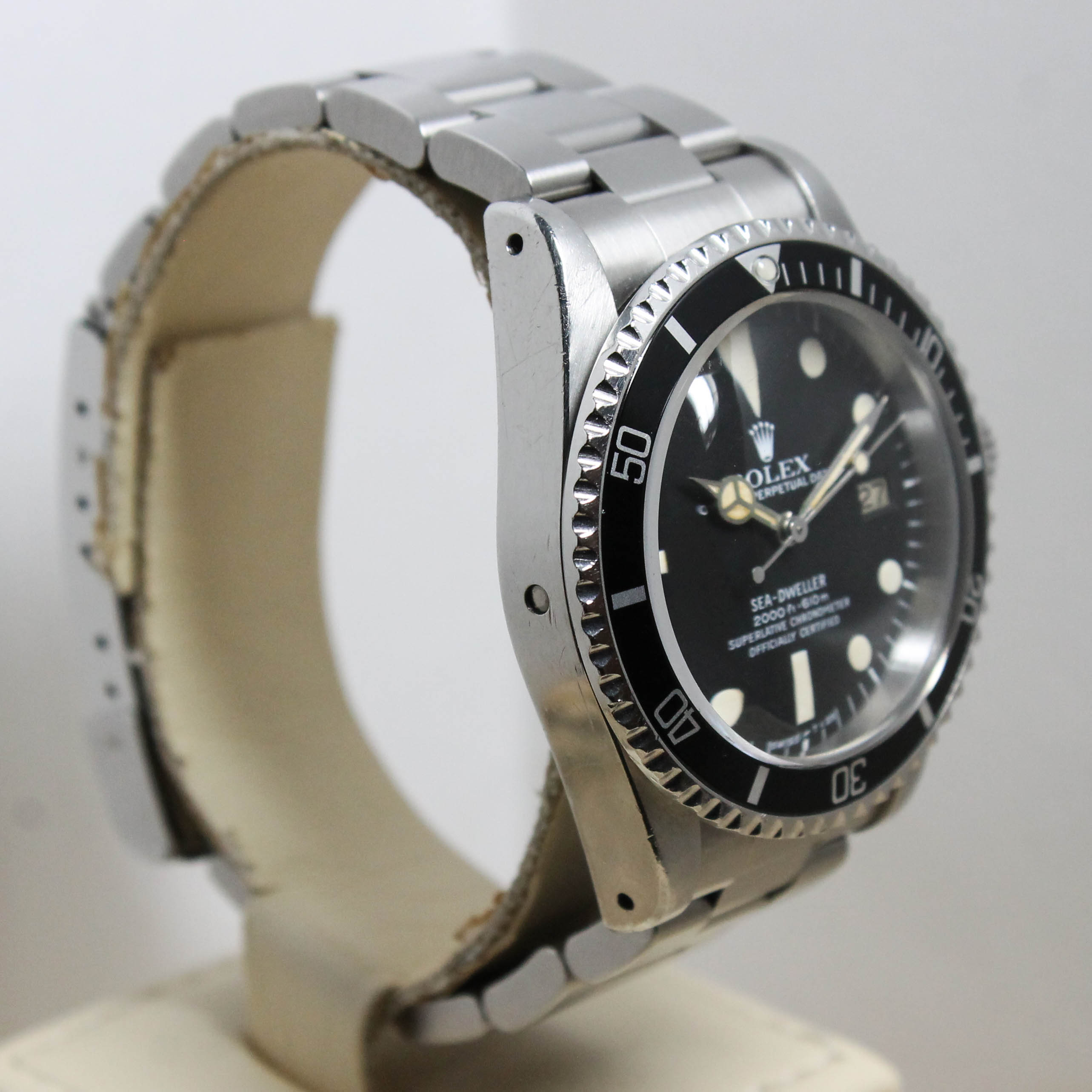 Rolex Sea Dweller Great White MK1 Ref. 1665 Year 1980 (with Box and Papers)