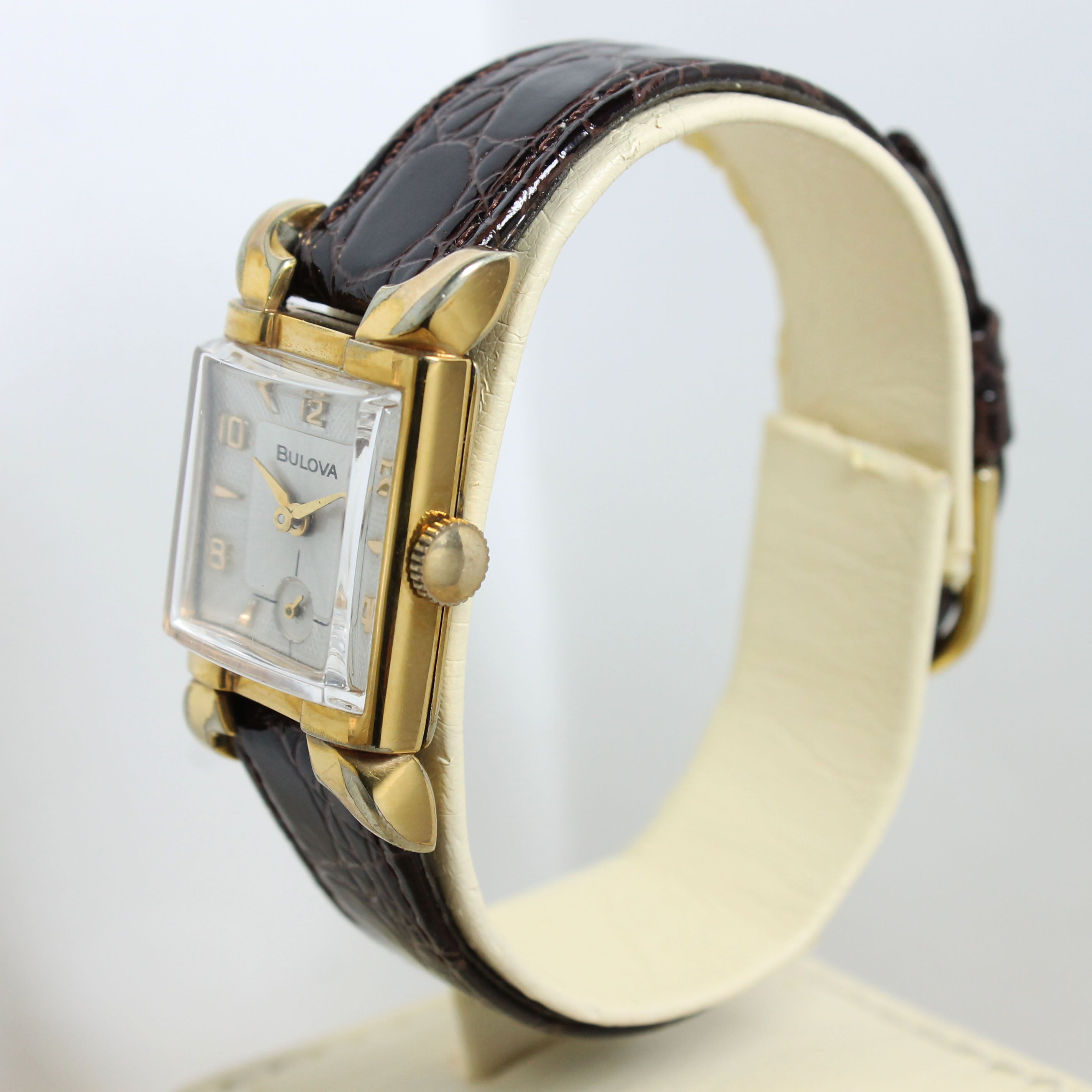 Bulova Ref. 8000000048896 Year 1930s