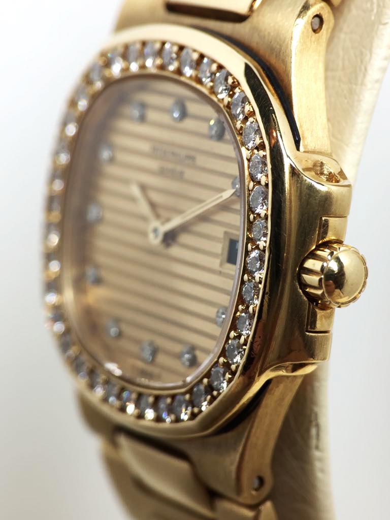 Patek Philippe Nautilus Ladies Ref. 4700 Year 1985