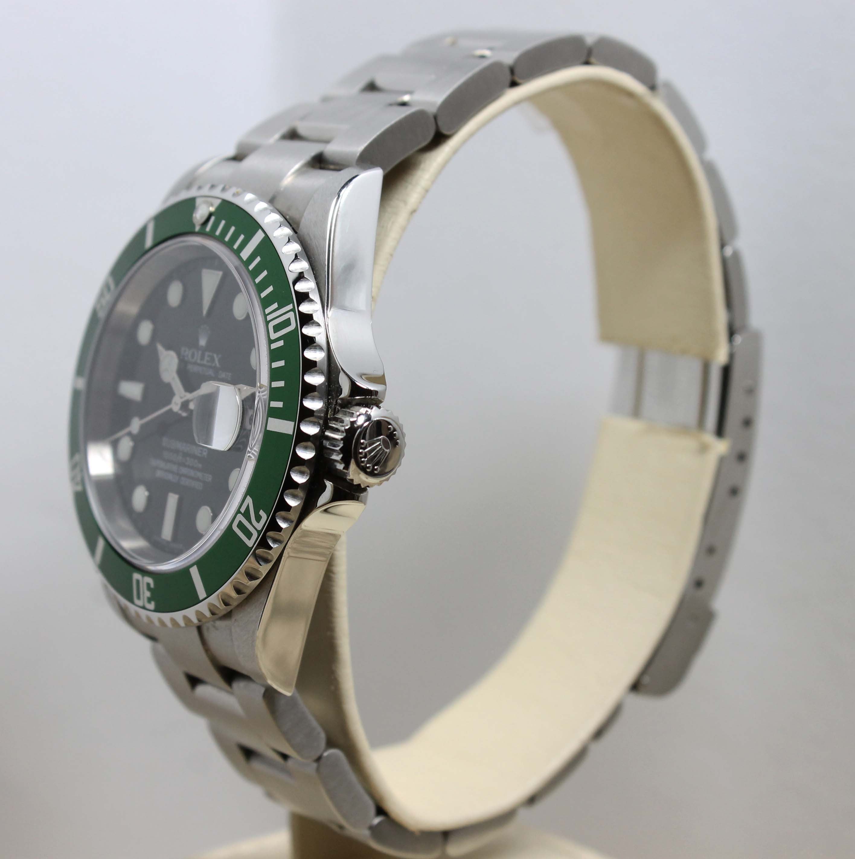 Rolex Submariner Anniversary NOS Ref. 16610LV Year 2006 (Full Set)