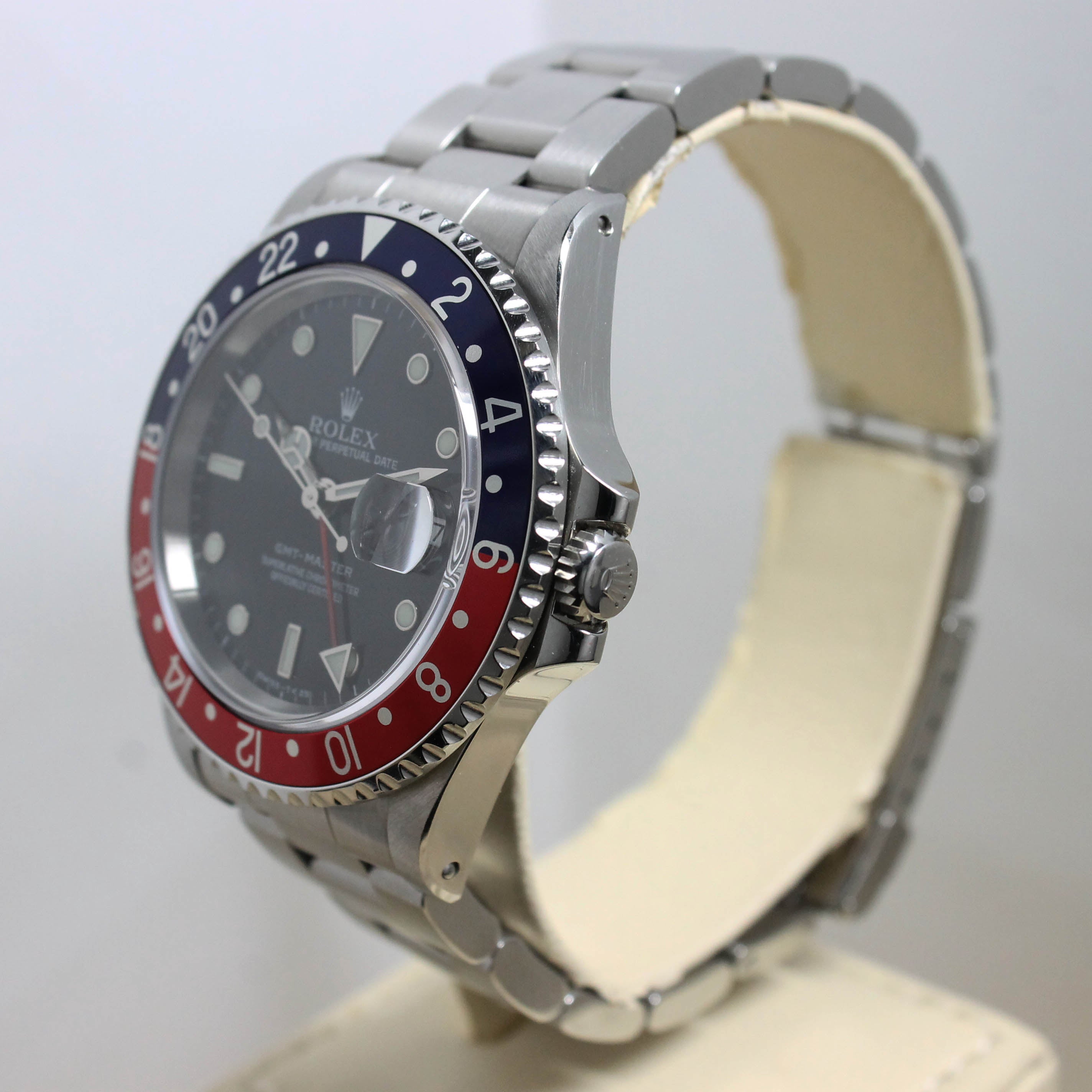 Rolex GMT Master Ref. 16700 Year 1997 (with RSC Card)