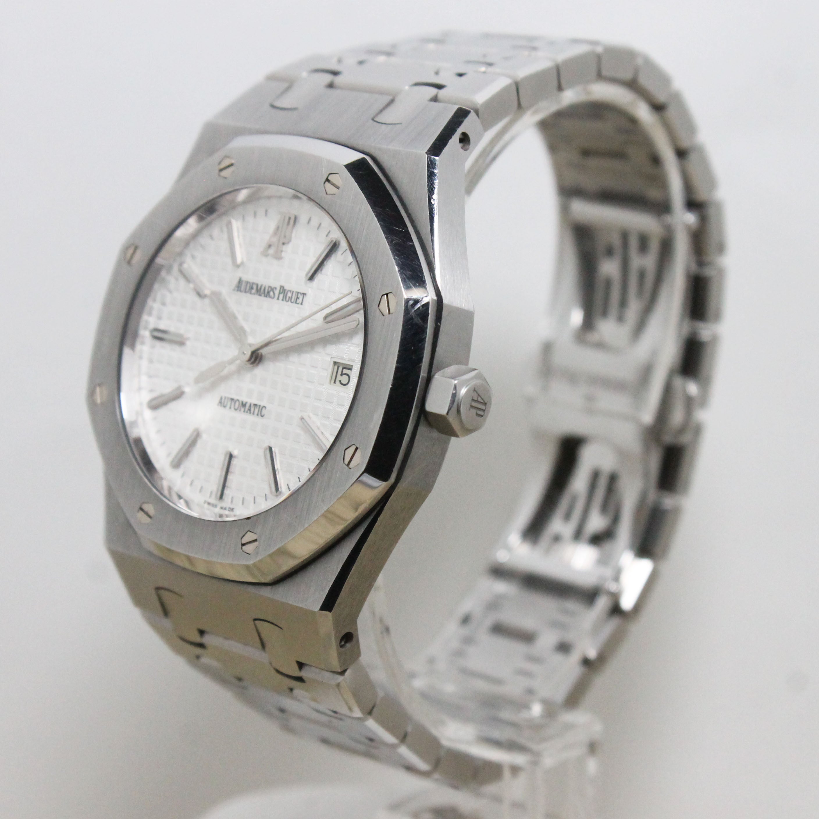 2010 Audemars Piguet Royal Oak White Dial Ref. 15300 (Full Set)