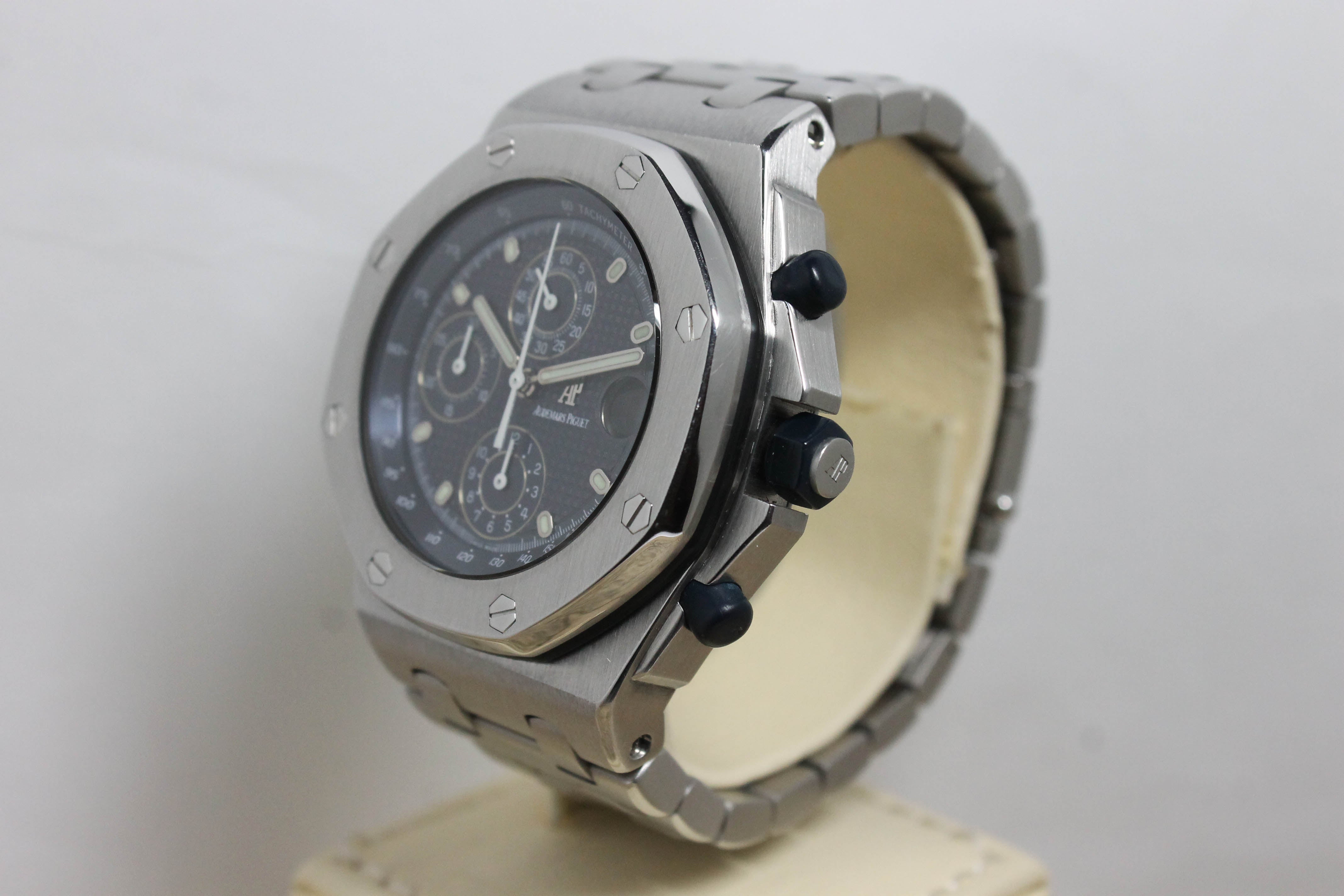 1999 Audemars Piguet Royal Oak Offshore 'Beast' Ref. 25721ST (with Box)