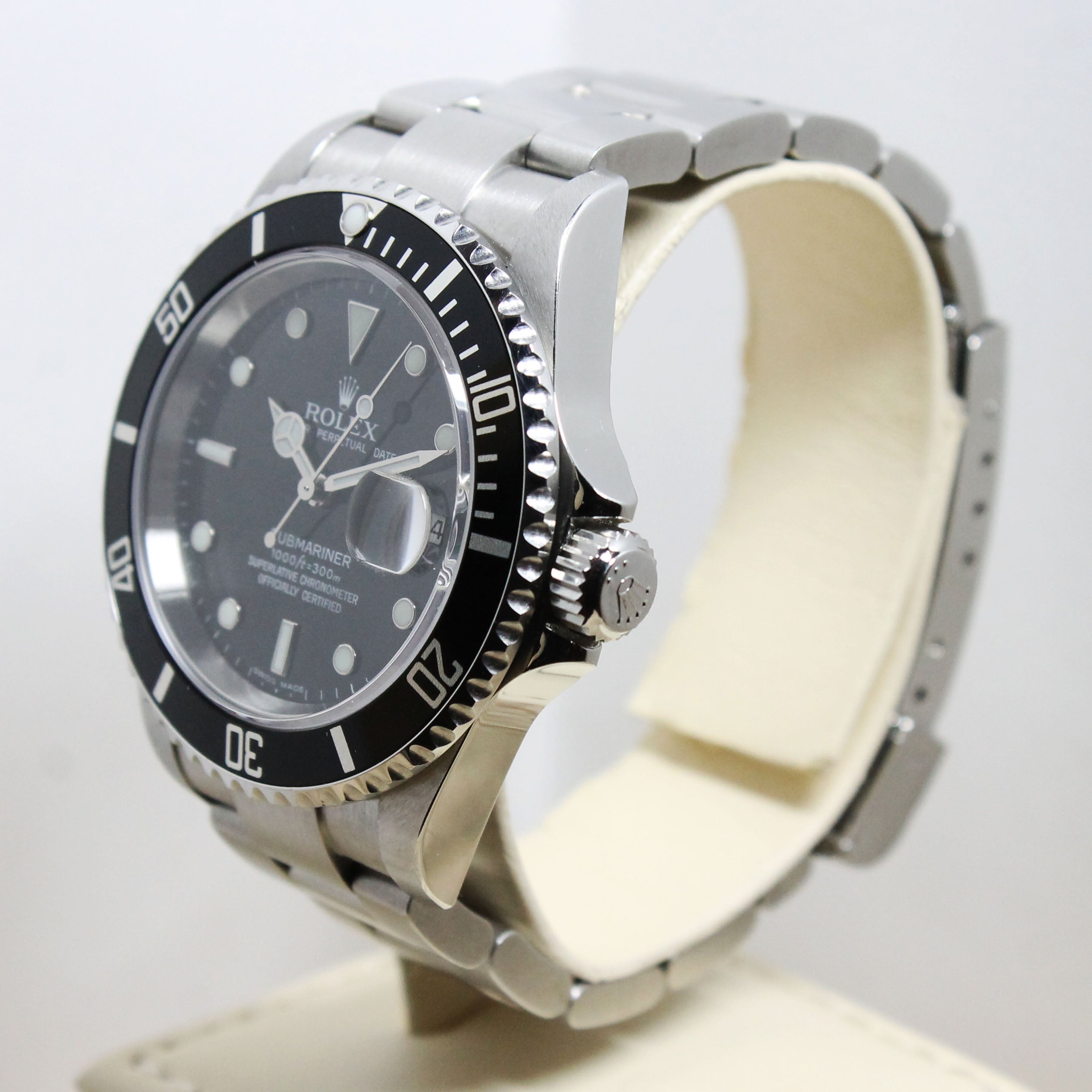 Rolex Submariner Ref. 16610 Year 2005 (Full Set)