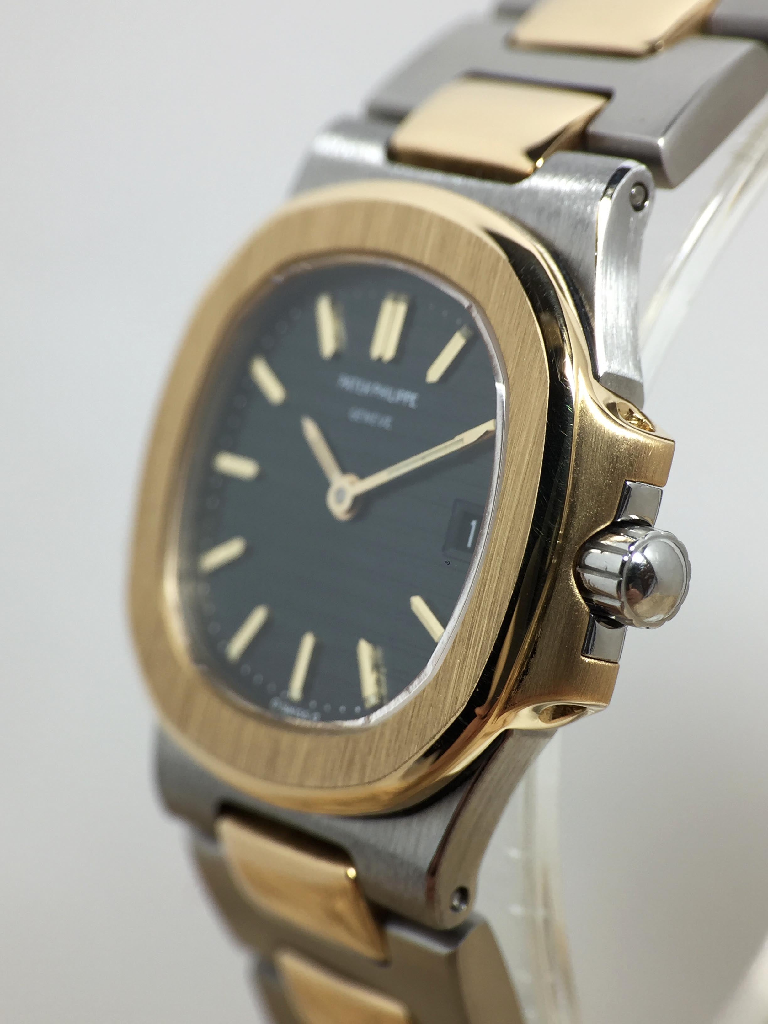 1981 Patek Philippe Nautilus Ladies St/G Ref. 4700 (with Orig. Certificate & Extract from Archives)