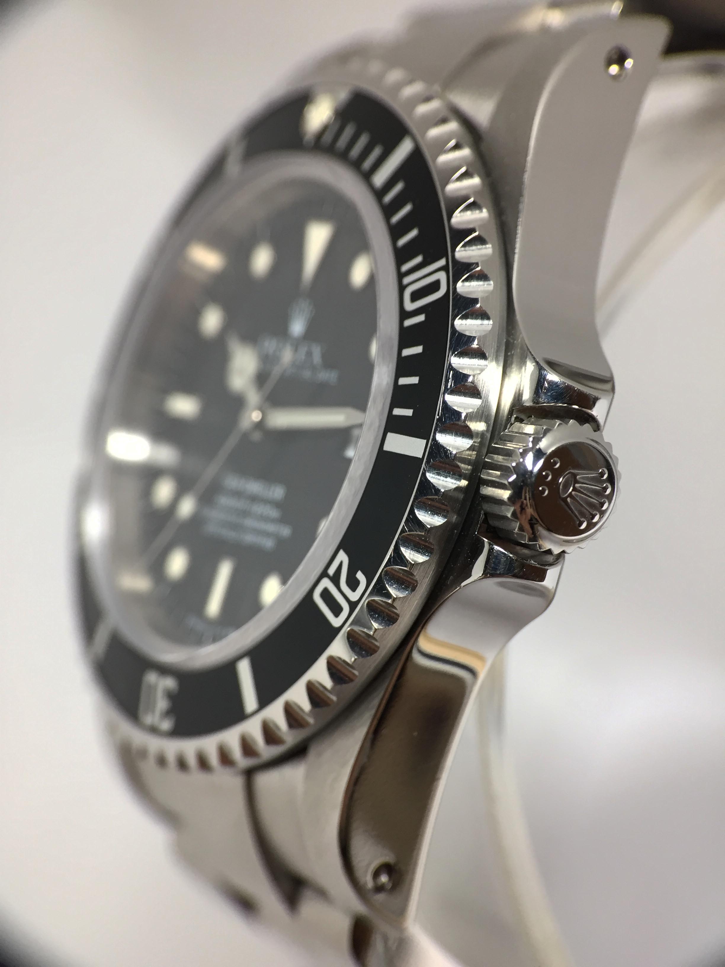 Rolex Sea Dweller Near NOS Ref. 16600 Year 1997 (Full Set)