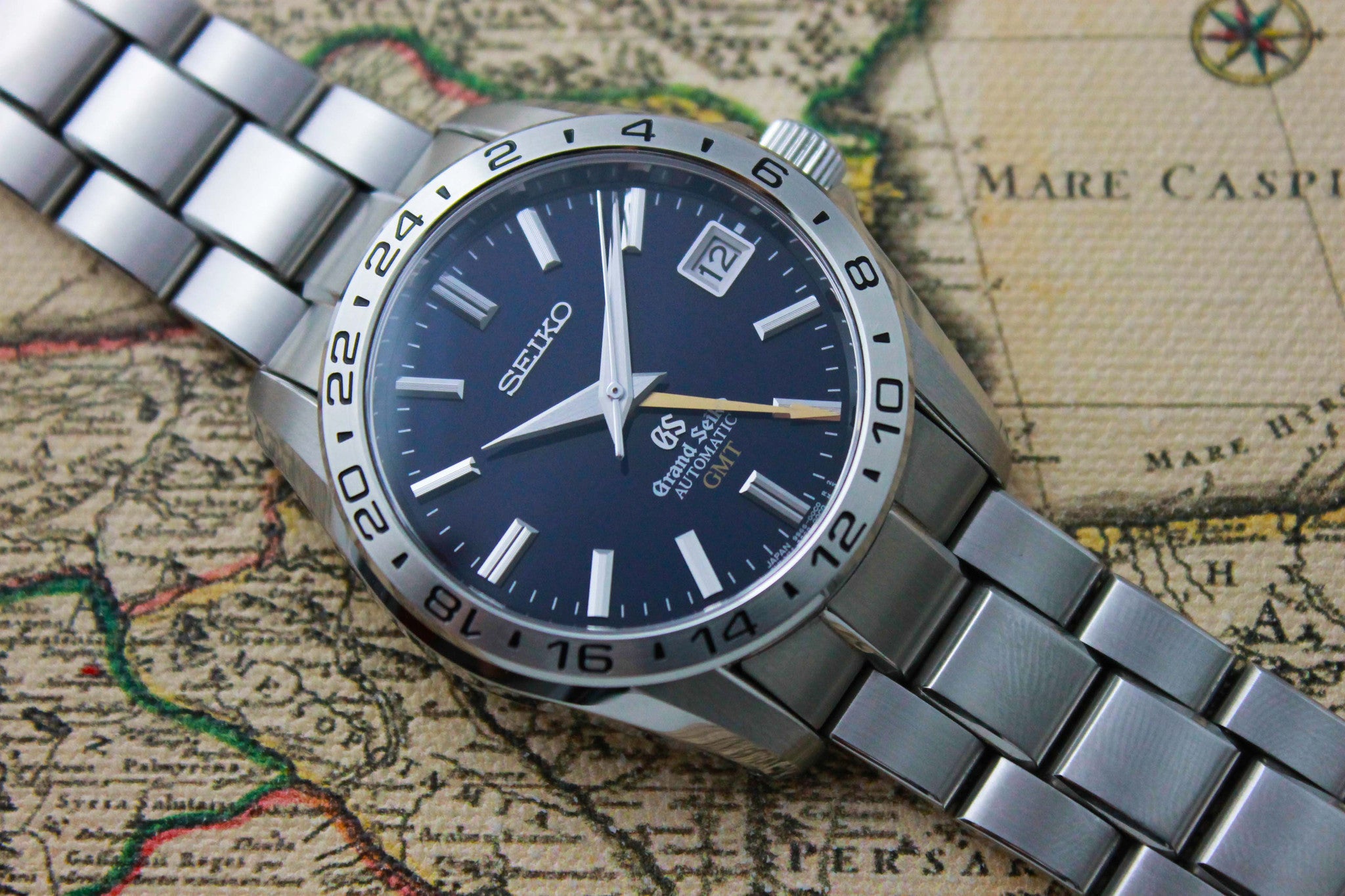 2013 - Grand Seiko GMT (box and papers) - Momentum Dubai