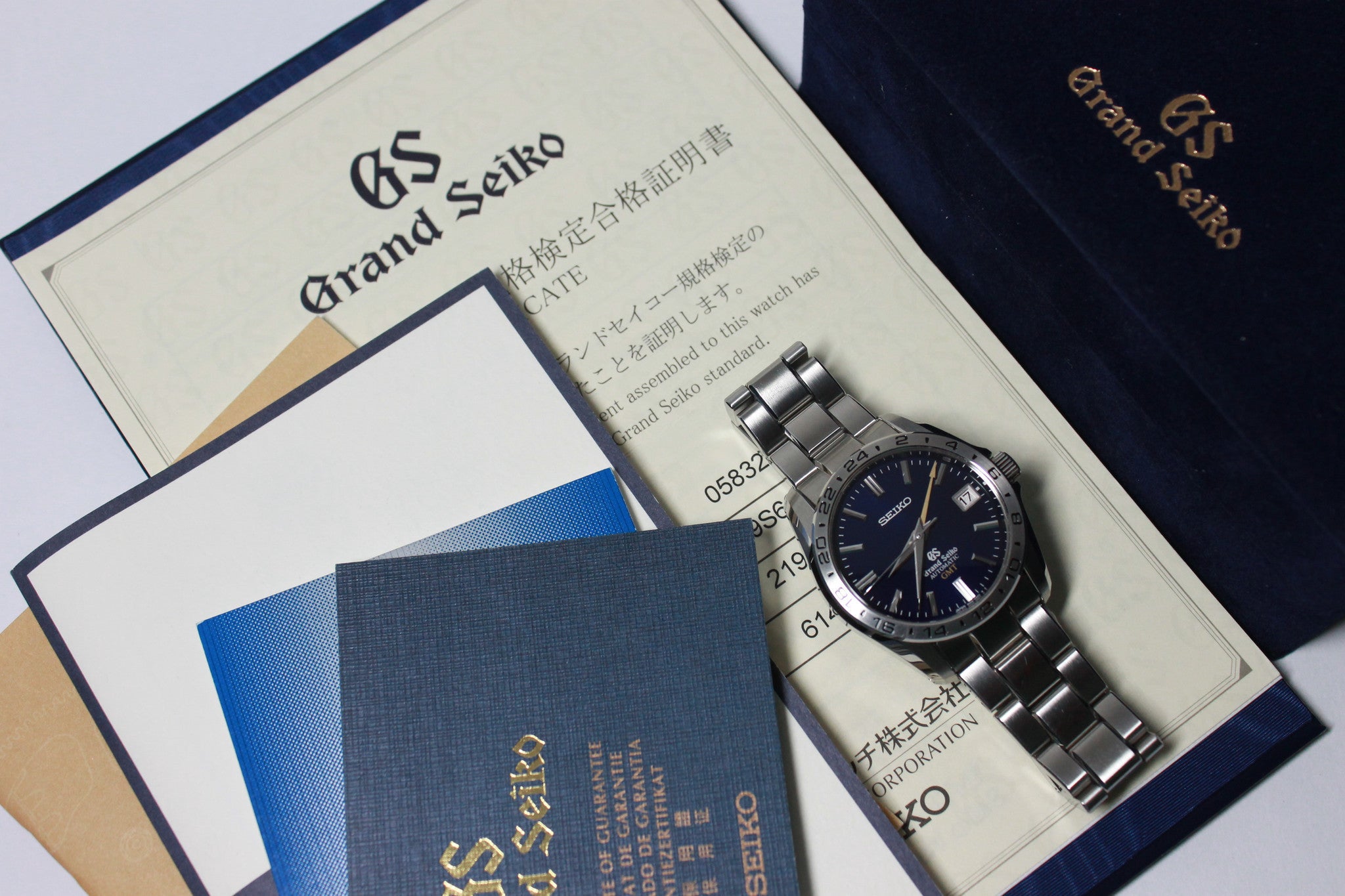 2013 - Grand Seiko GMT (box and papers) - Momentum Dubai