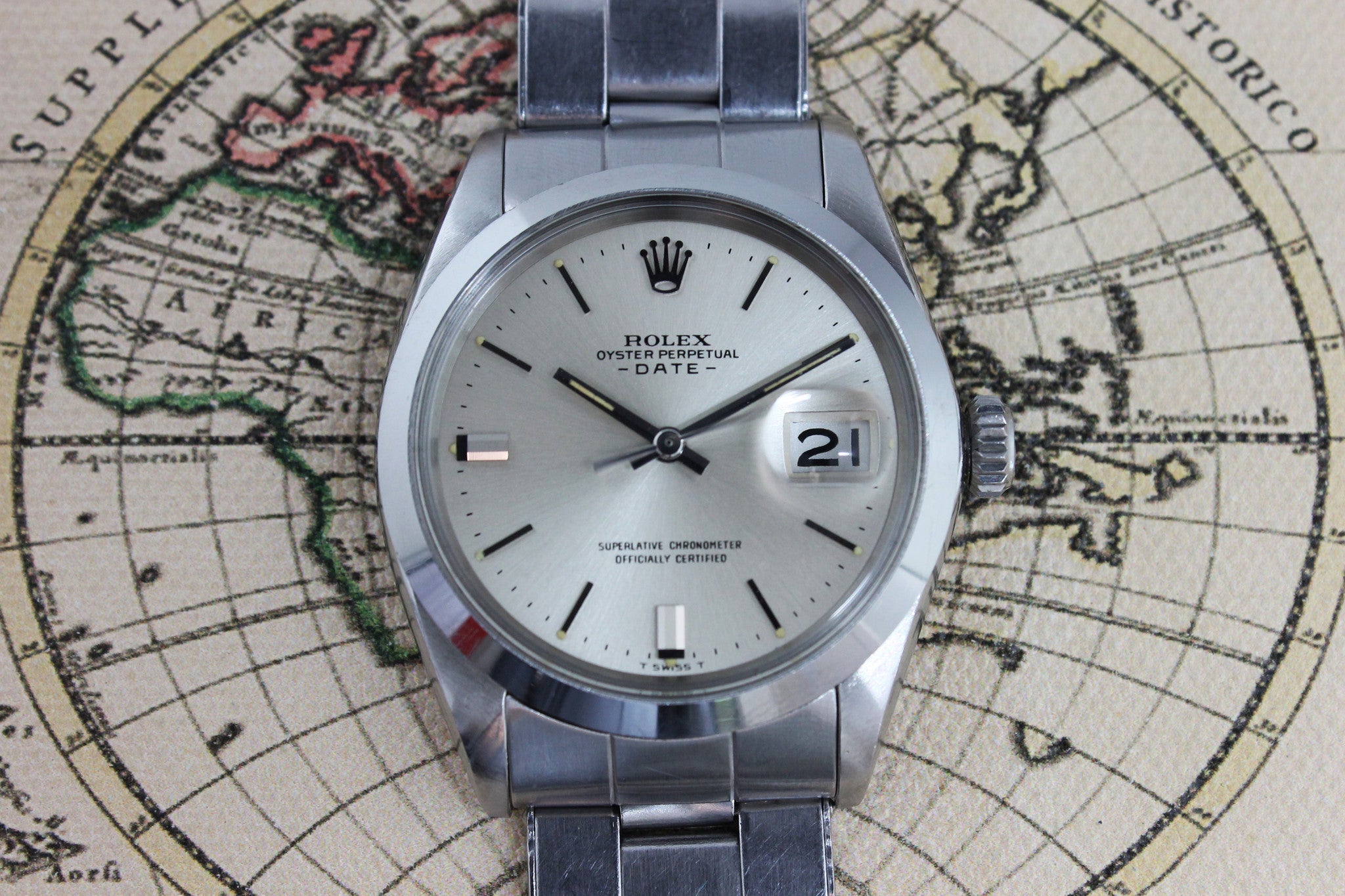 1969 - Rolex Oyster Perpetual Date - Momentum Dubai