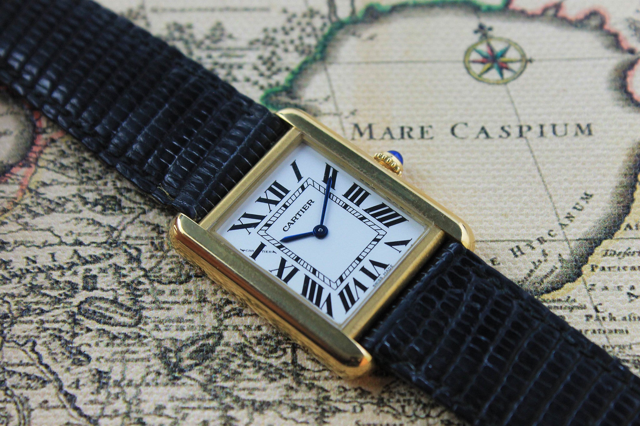 1984 - Cartier Tank 18K - Momentum Dubai