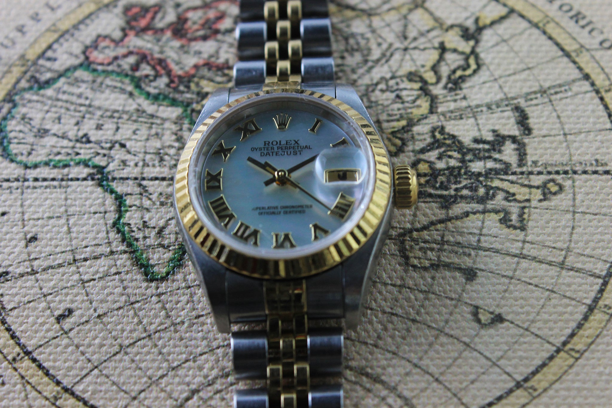 Rolex Lady Datejust MOP (3.1.553) - Momentum Dubai