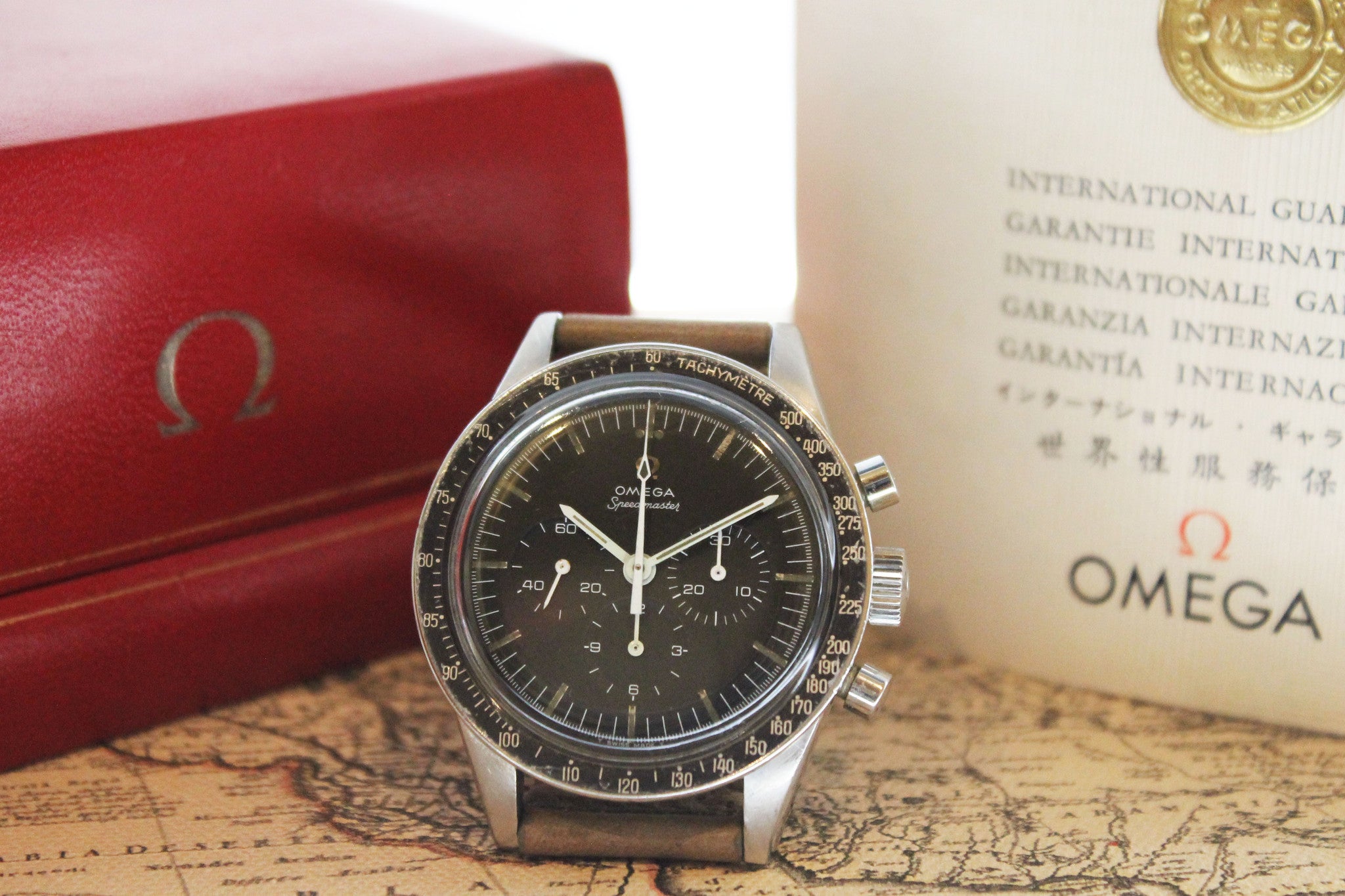 1966 - Omega Speedmaster 'Ed White'(Full Set) - Momentum Dubai