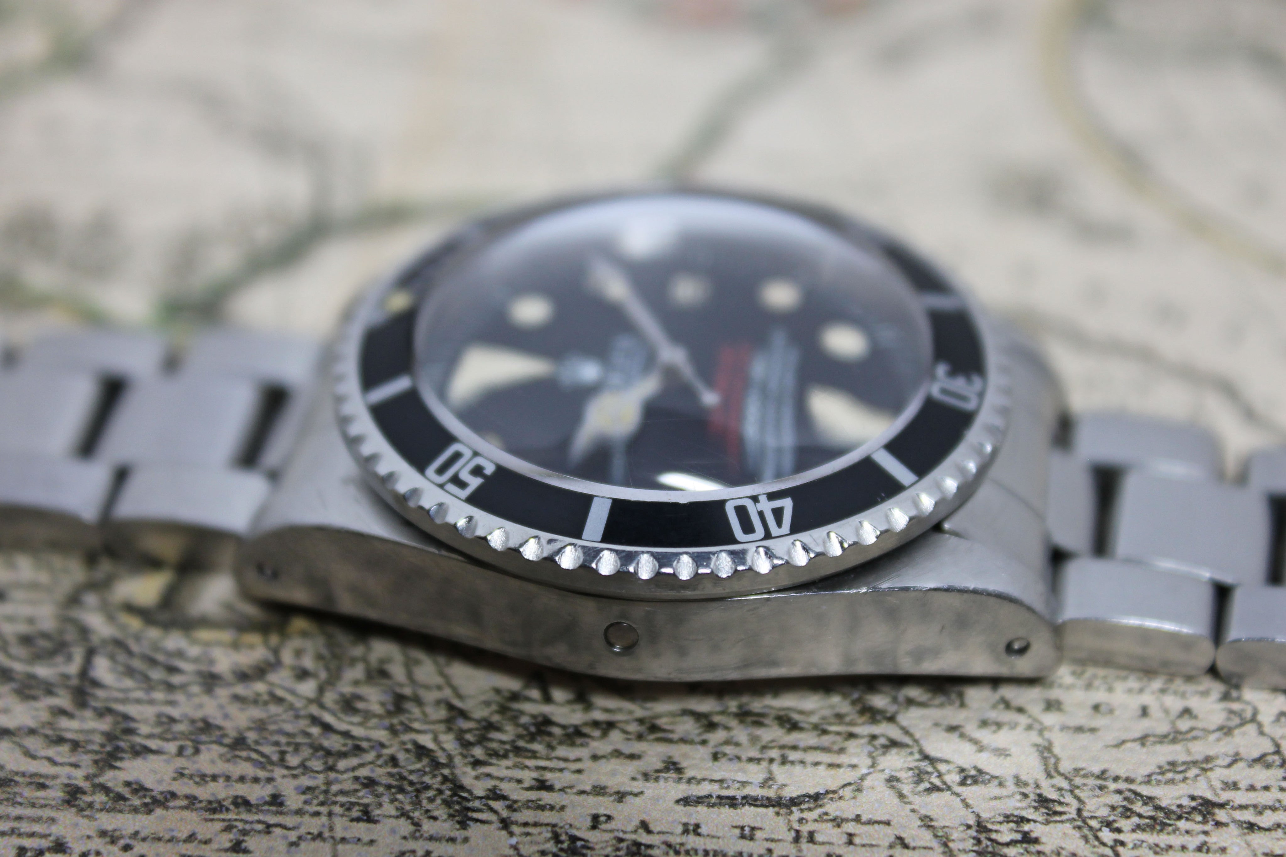 1977 - Rolex Double Red Sea Dweller (Full Set) -Price on request- - Momentum Dubai