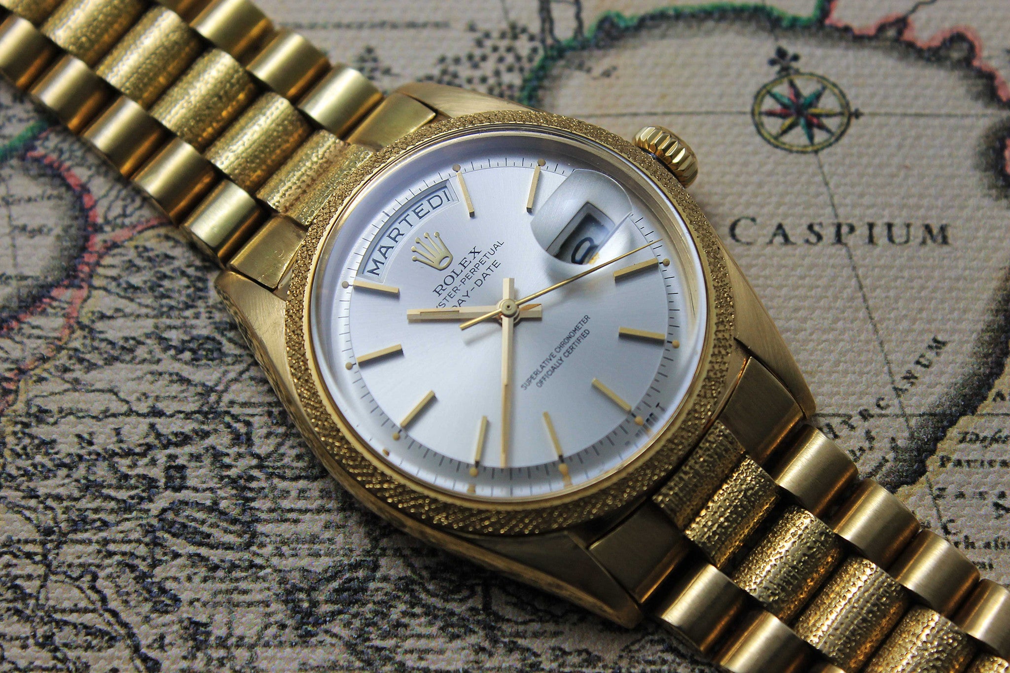 Rolex day best sale date 1811