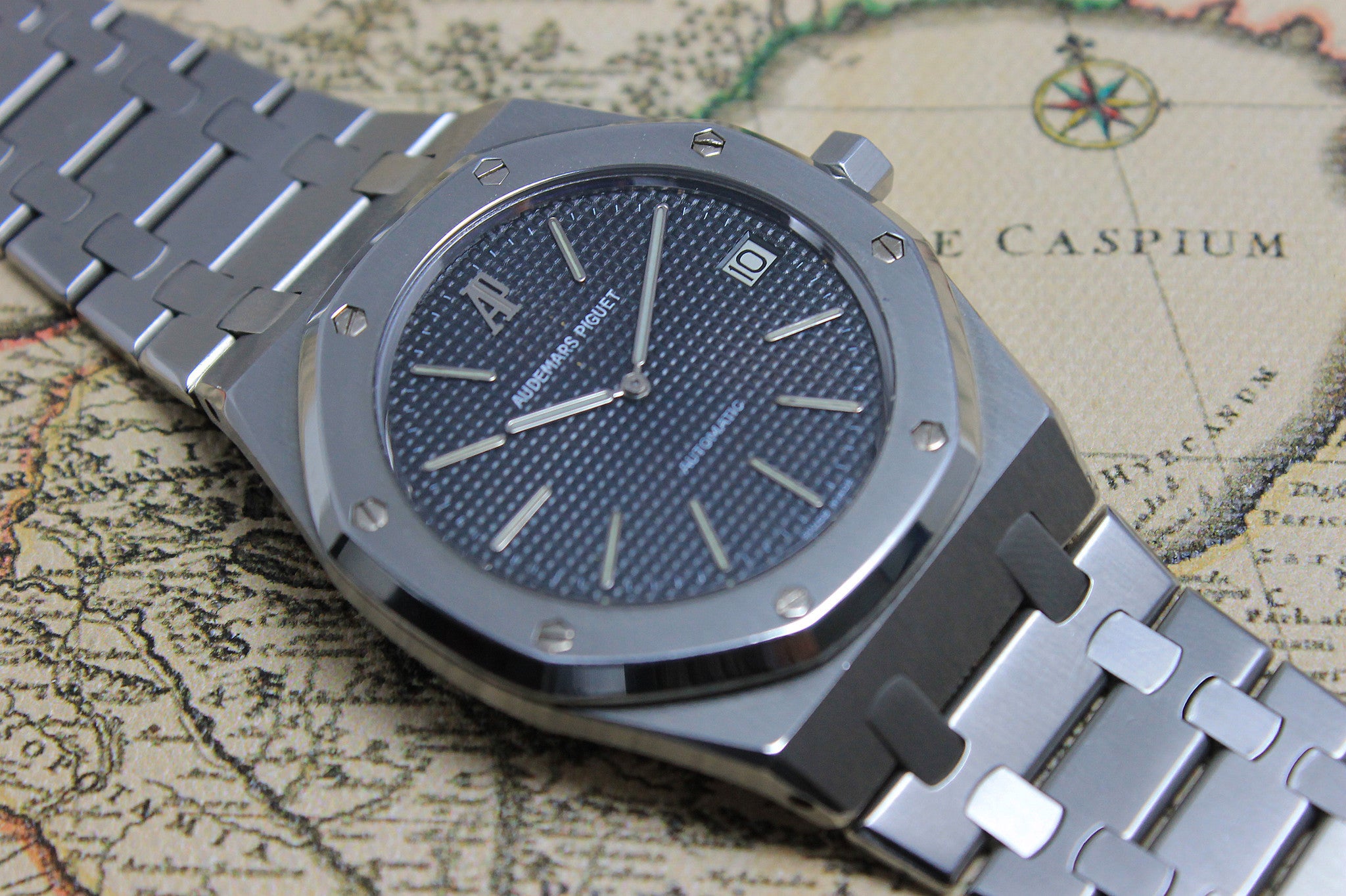 1980s - Audemars Piguet Royal Oak Jumbo - Momentum Dubai