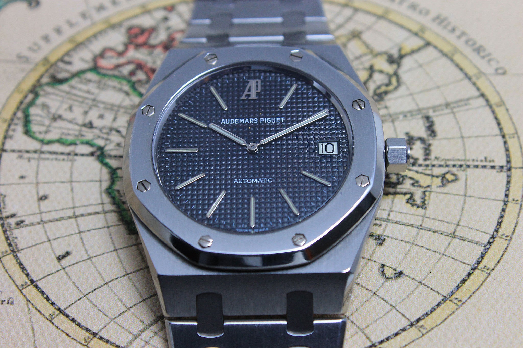 1980s - Audemars Piguet Royal Oak Jumbo - Momentum Dubai