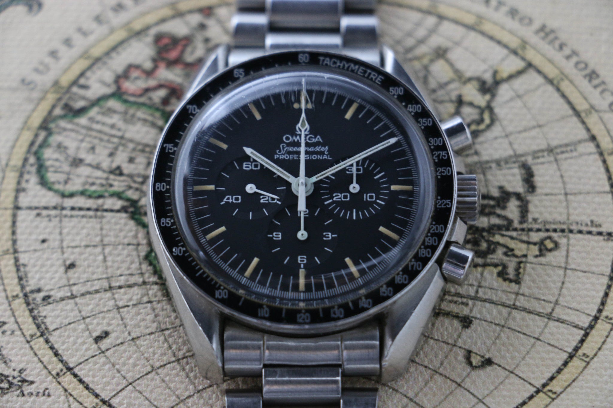 Omega Speedmaster (3.1.647) - Momentum Dubai