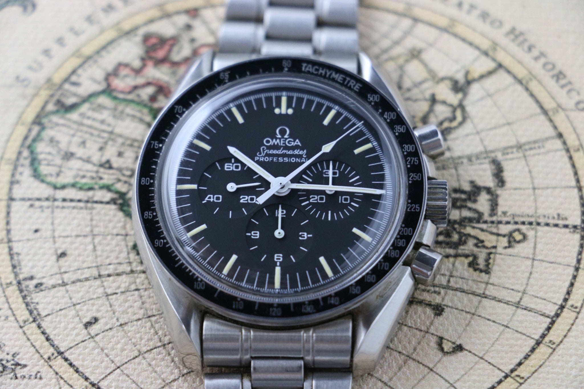 Omega Speedmaster (3.1.646) - Momentum Dubai