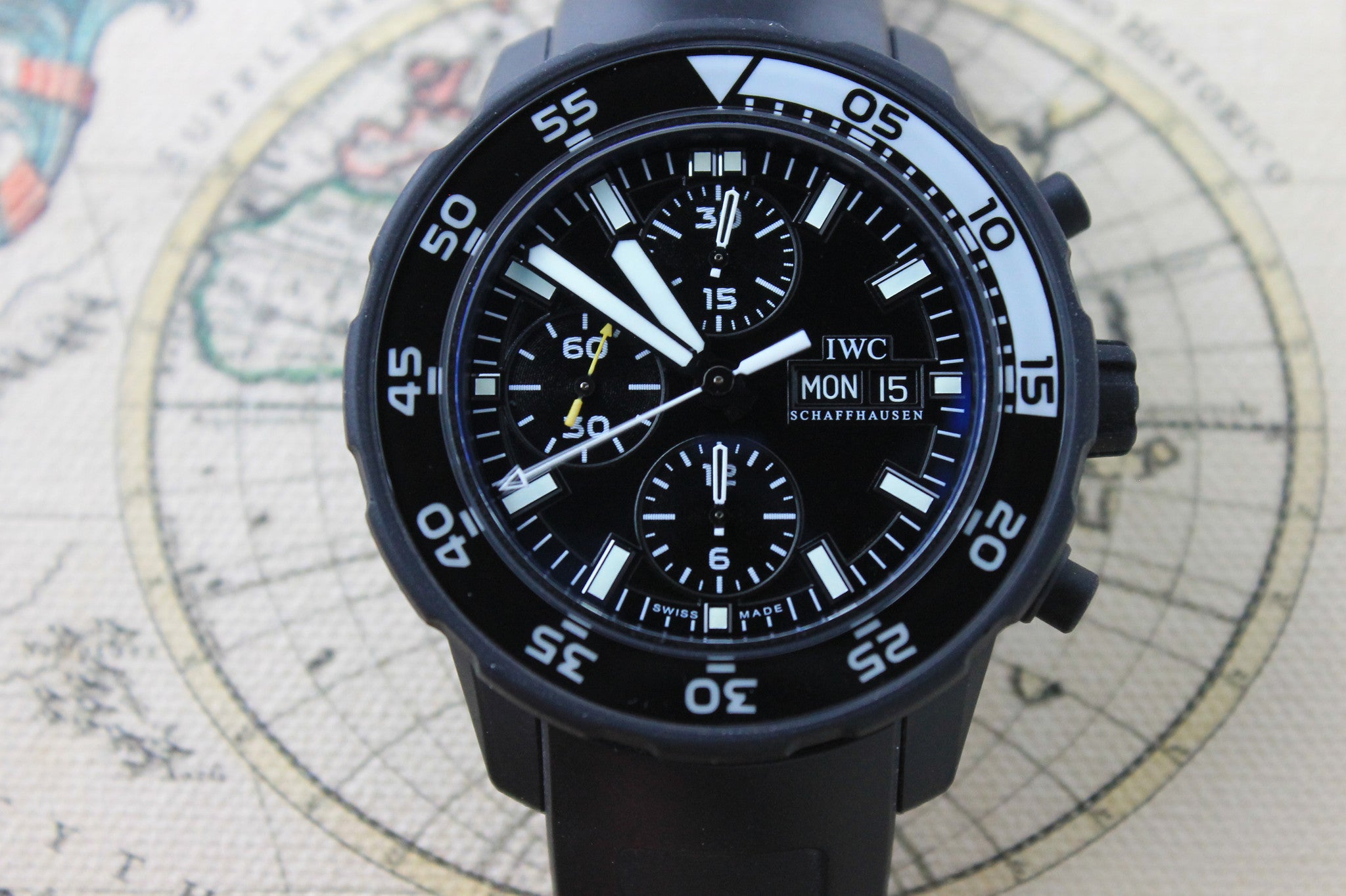 IWC Galapagos Islands Chrono (full set) - Momentum Dubai